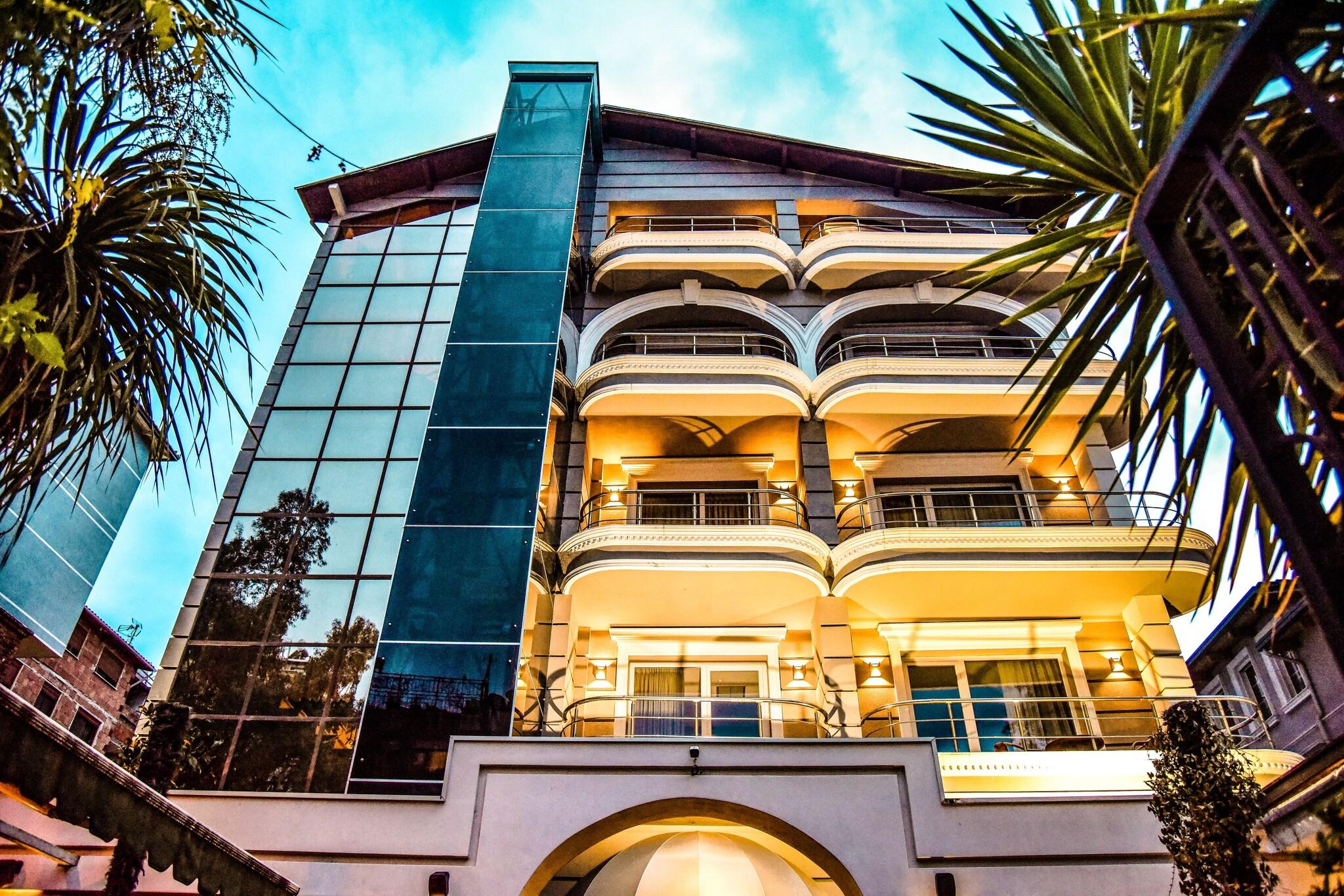 VH Broadway Tirana Hotel