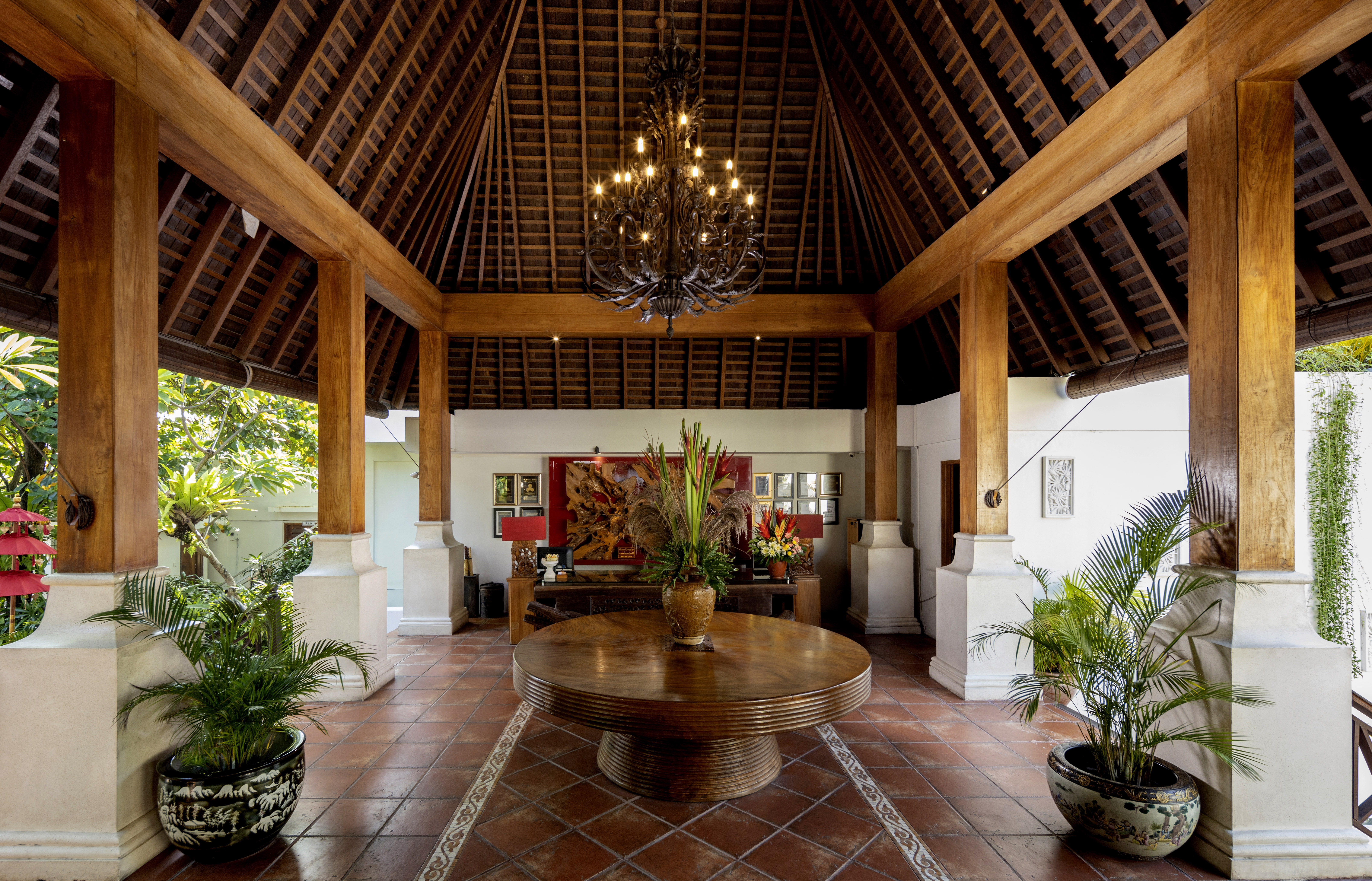 Villa Kayu Raja - photo