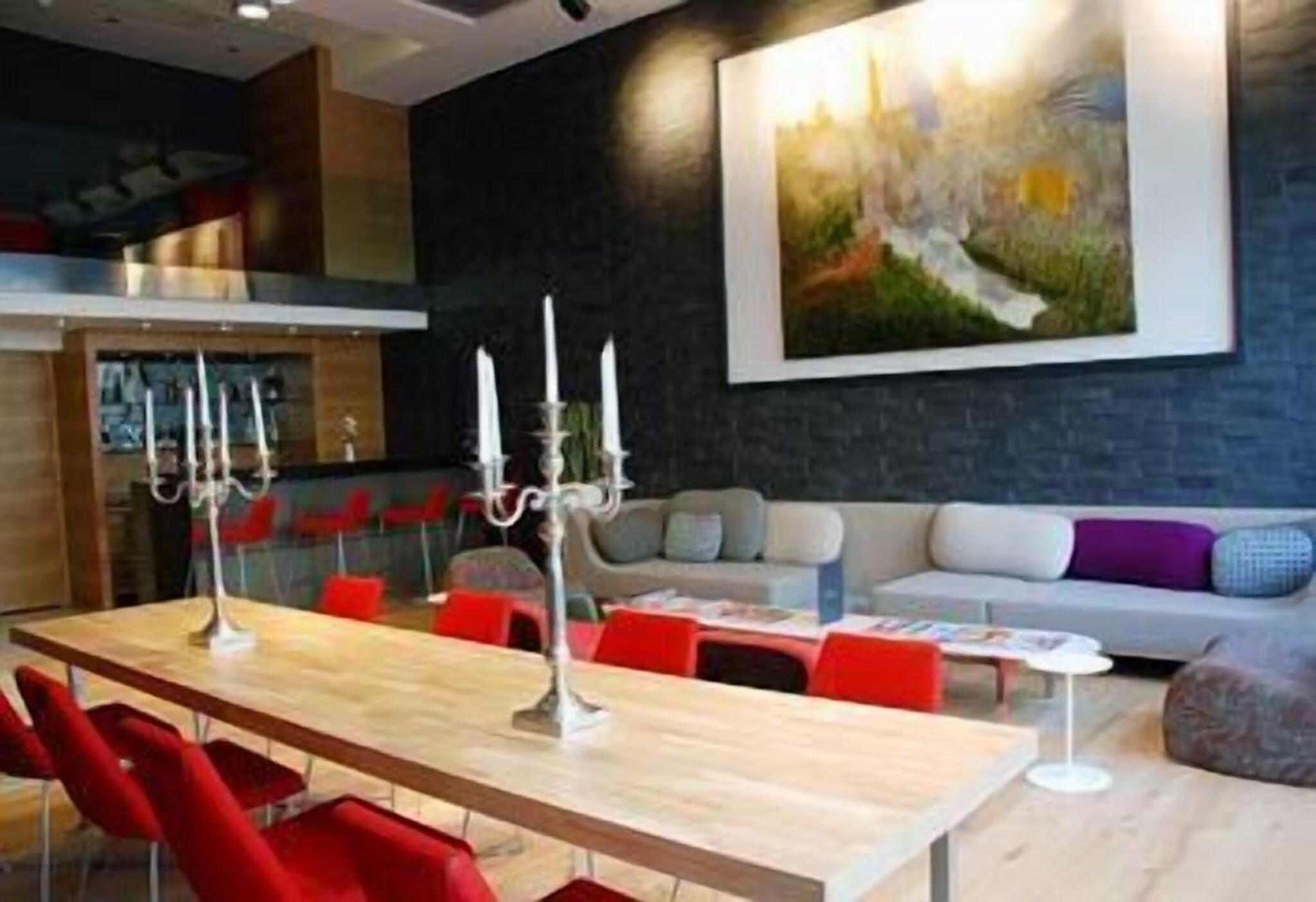 Met Boutique Hotel