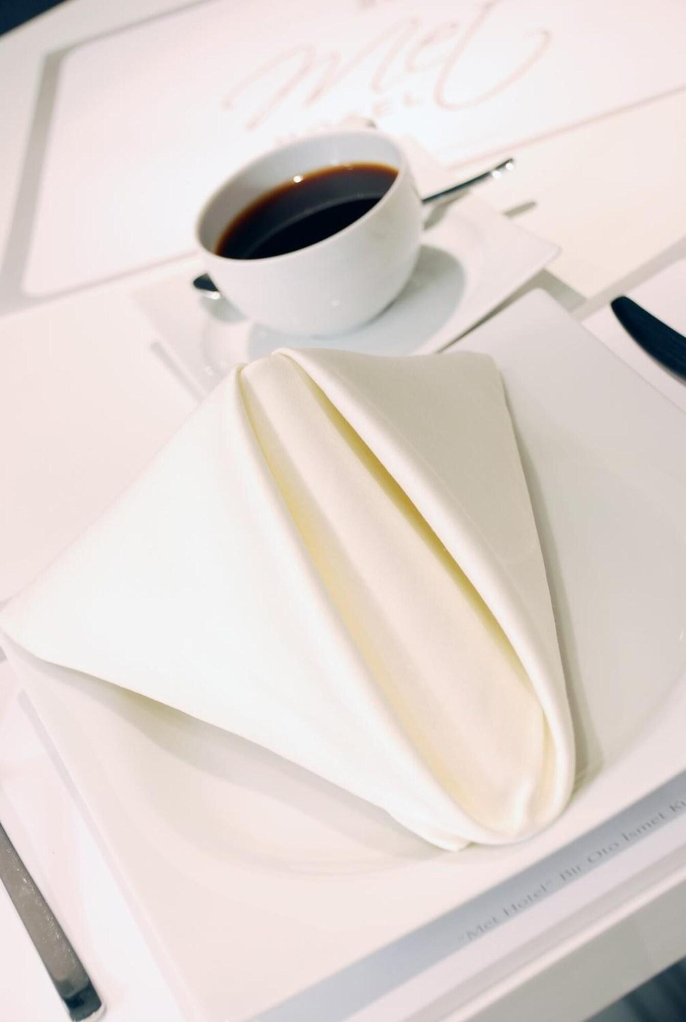 Met Boutique Hotel by null