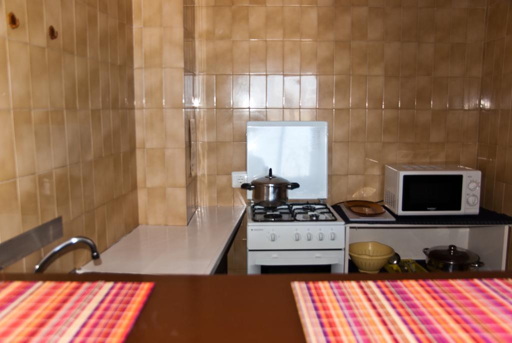 APARTAMENTOS MESTRET by null