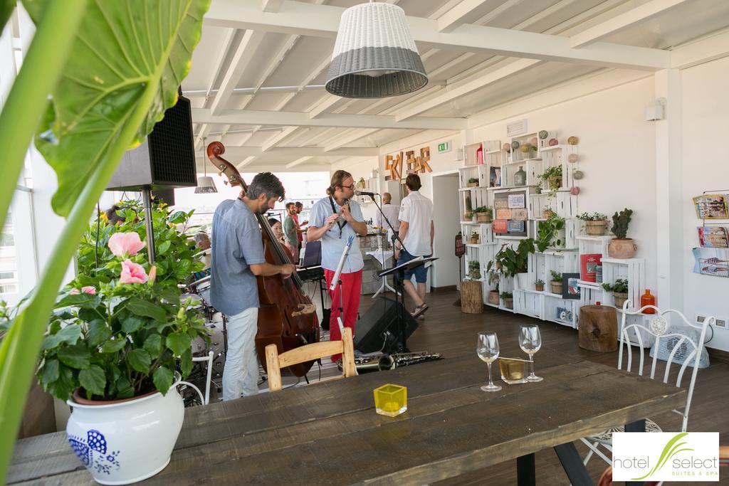 Select Suites & Spa - attēls