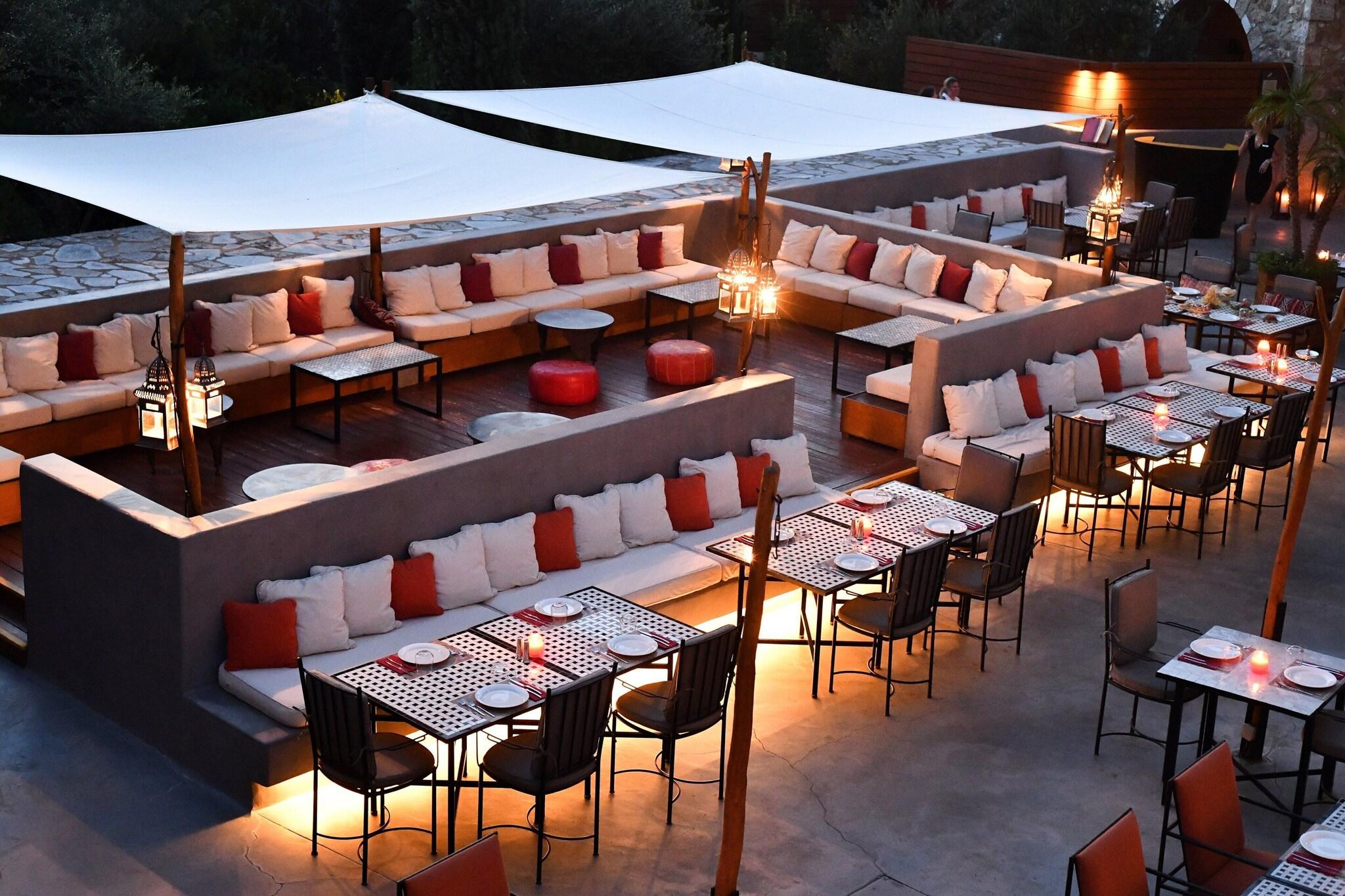 The Romanos, A Luxury Collection Resort - Poză