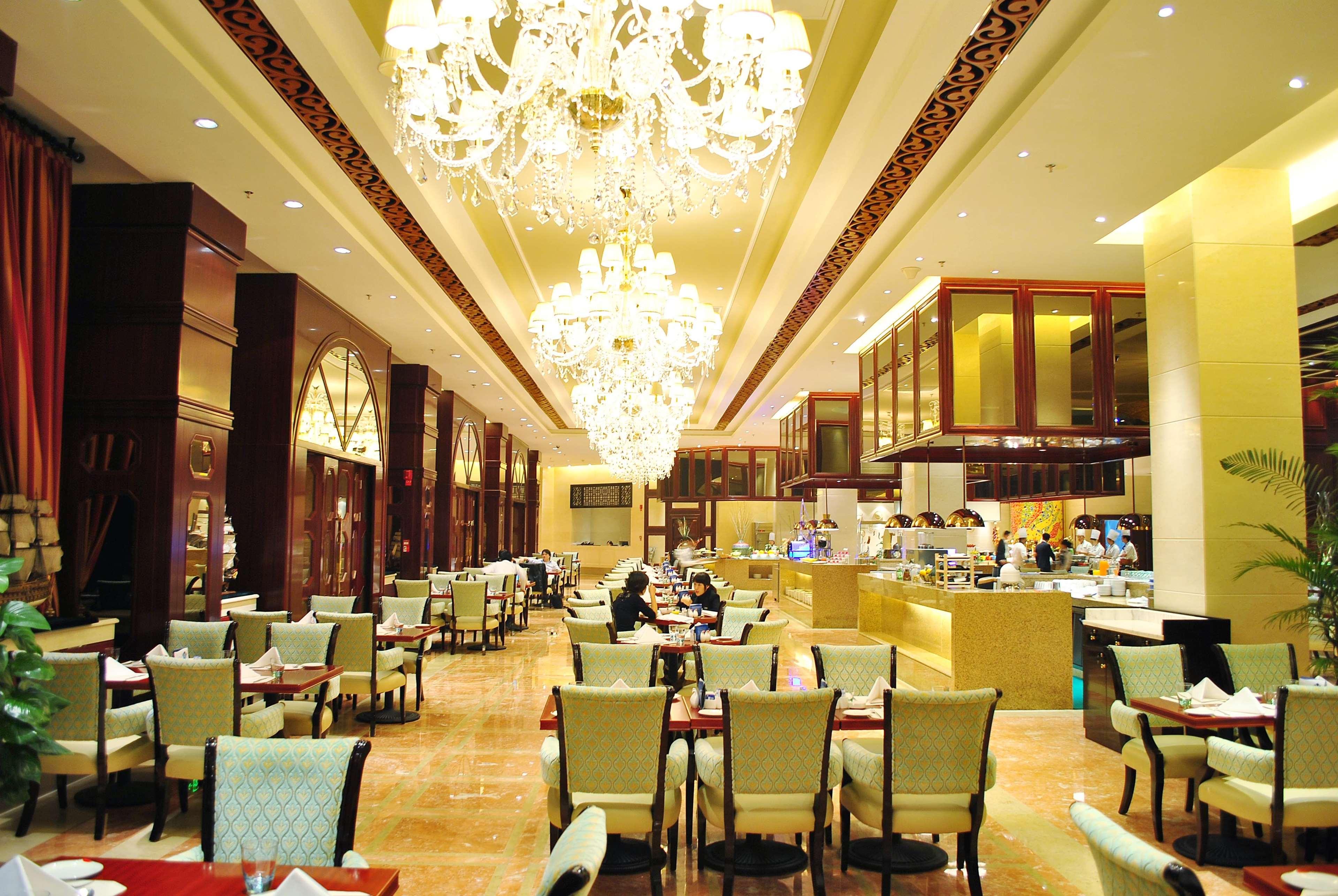 Wyndham Grand Plaza Royale Palace Chengdu