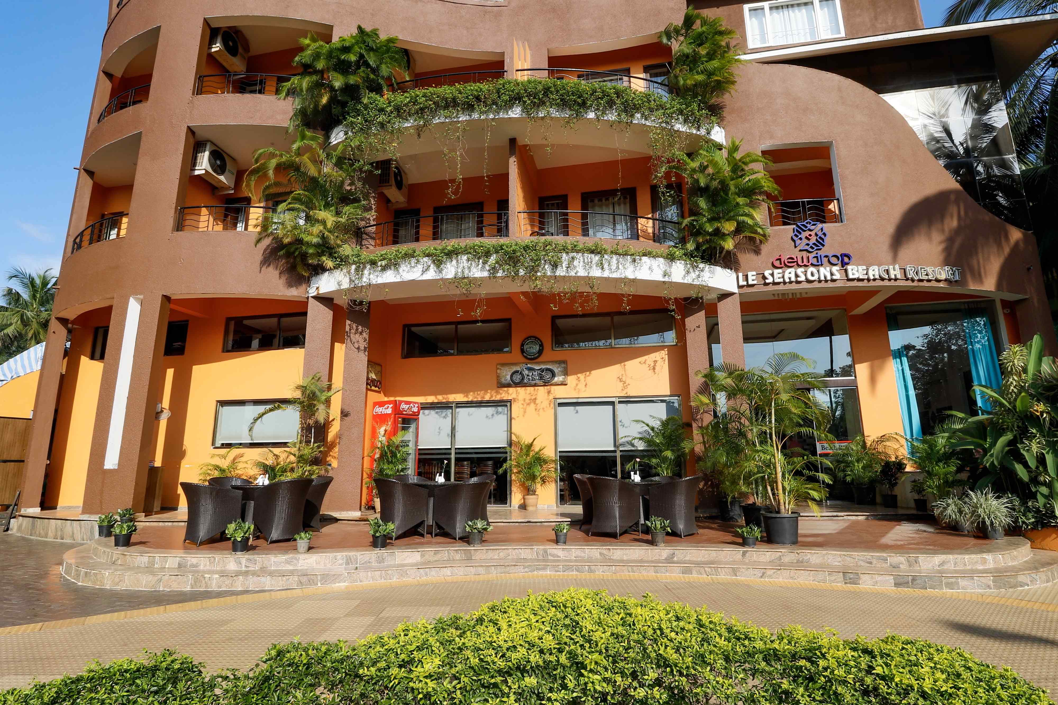 Dewdrop Le Seasons Beach Resort
