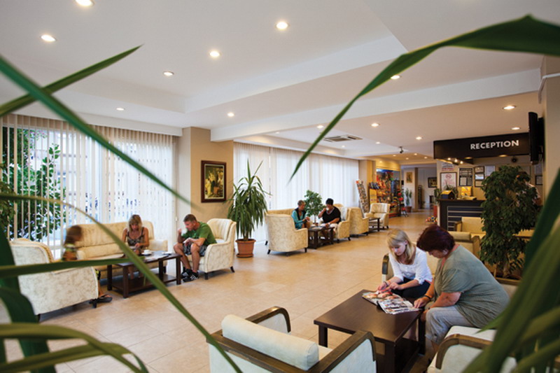 Helios Hotel - фото