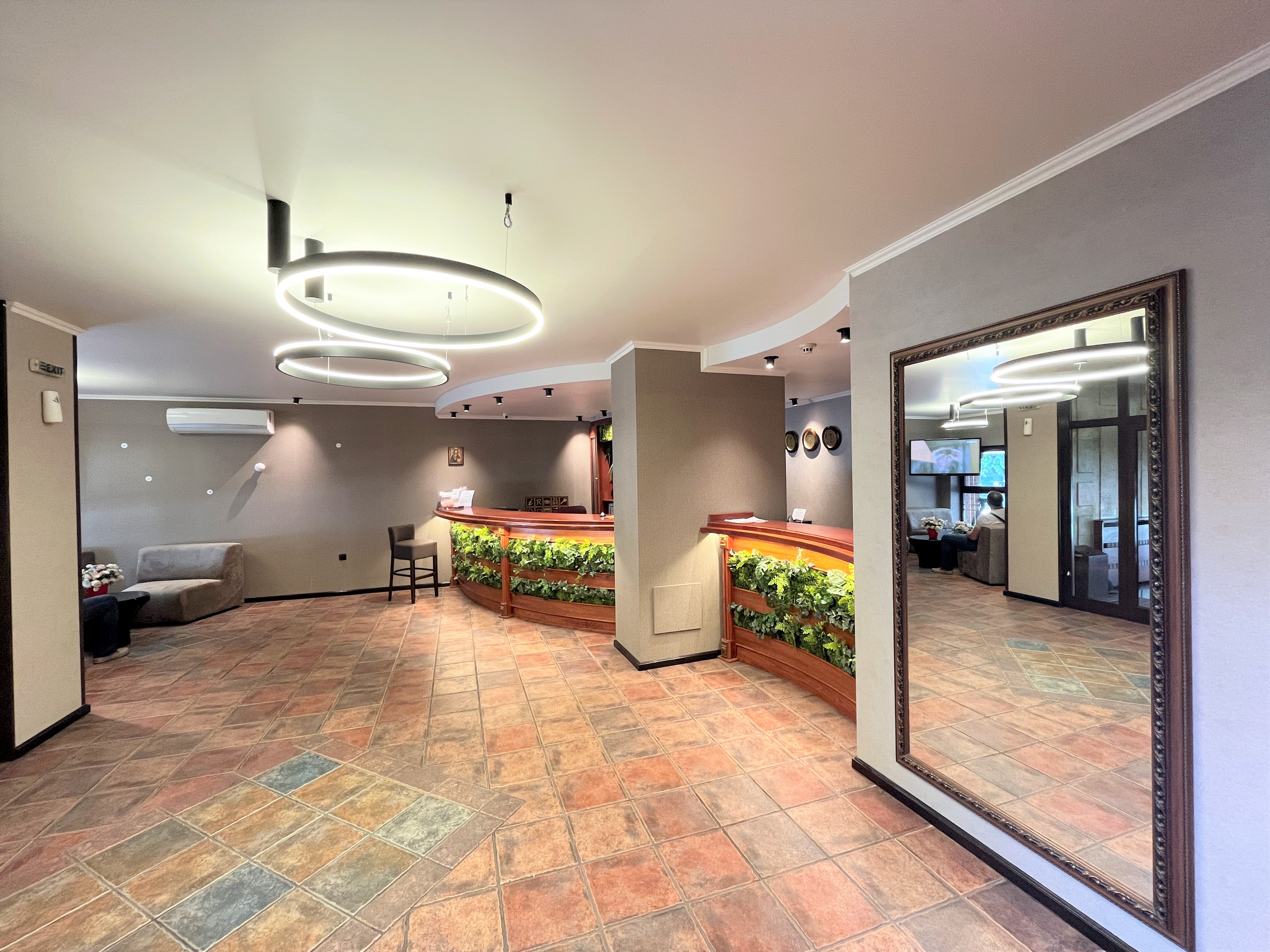 Orbita Hotel - photo