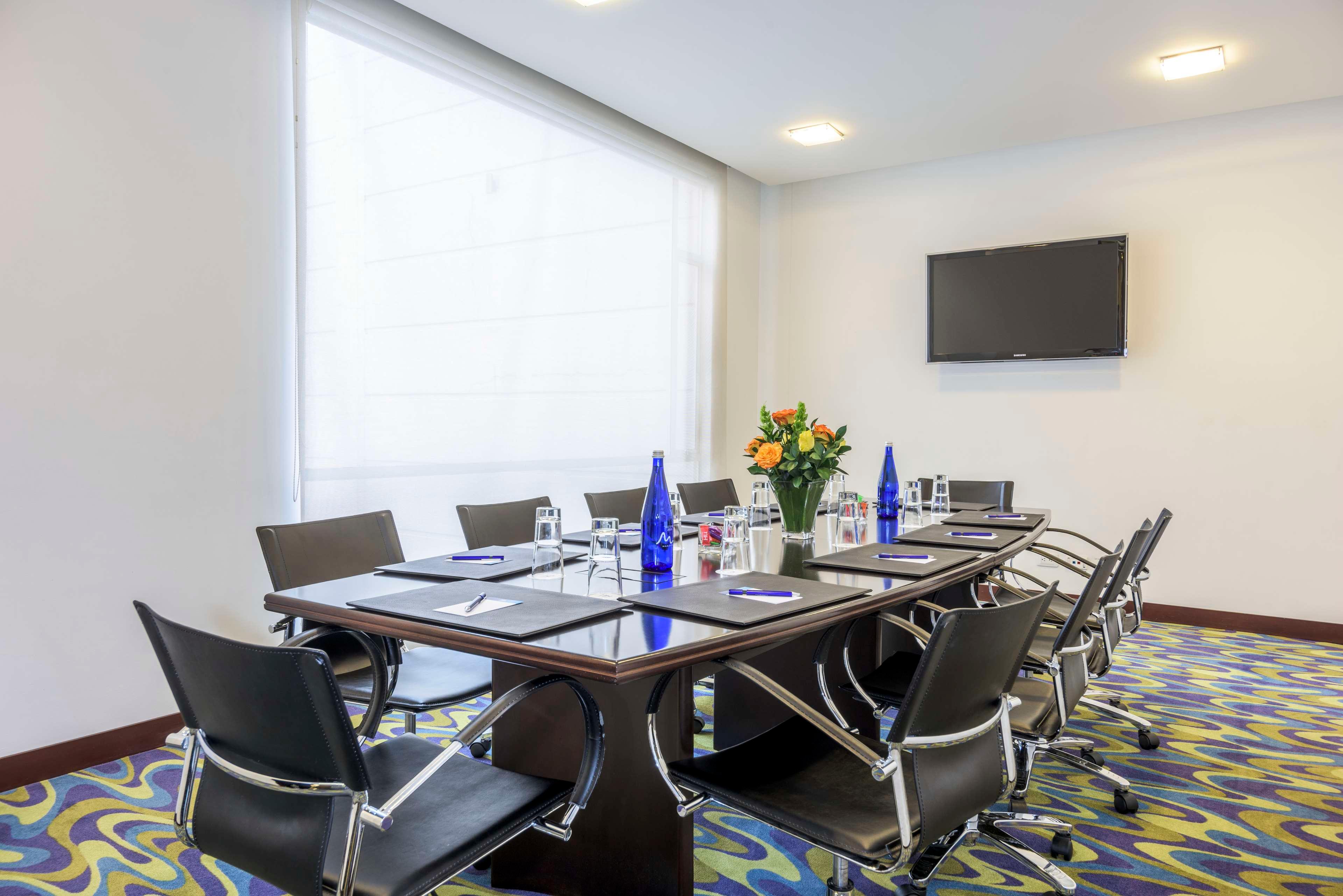 Hotel NH Bogotá Urban 93 Royal by null