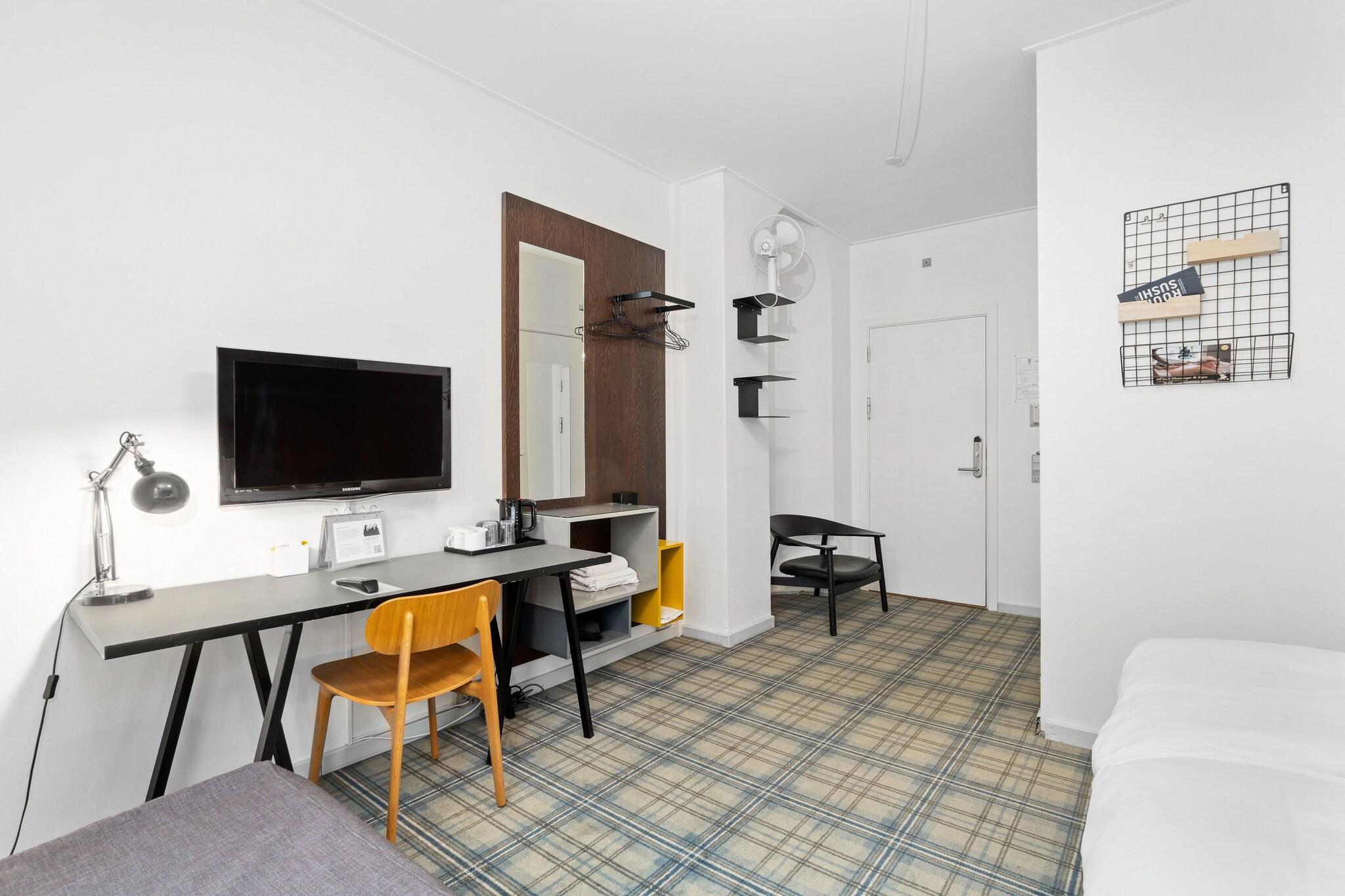 Ibsens Hotel by null