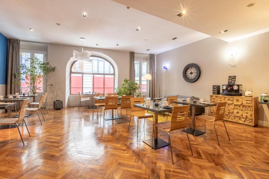 Hotel de la Presse by null