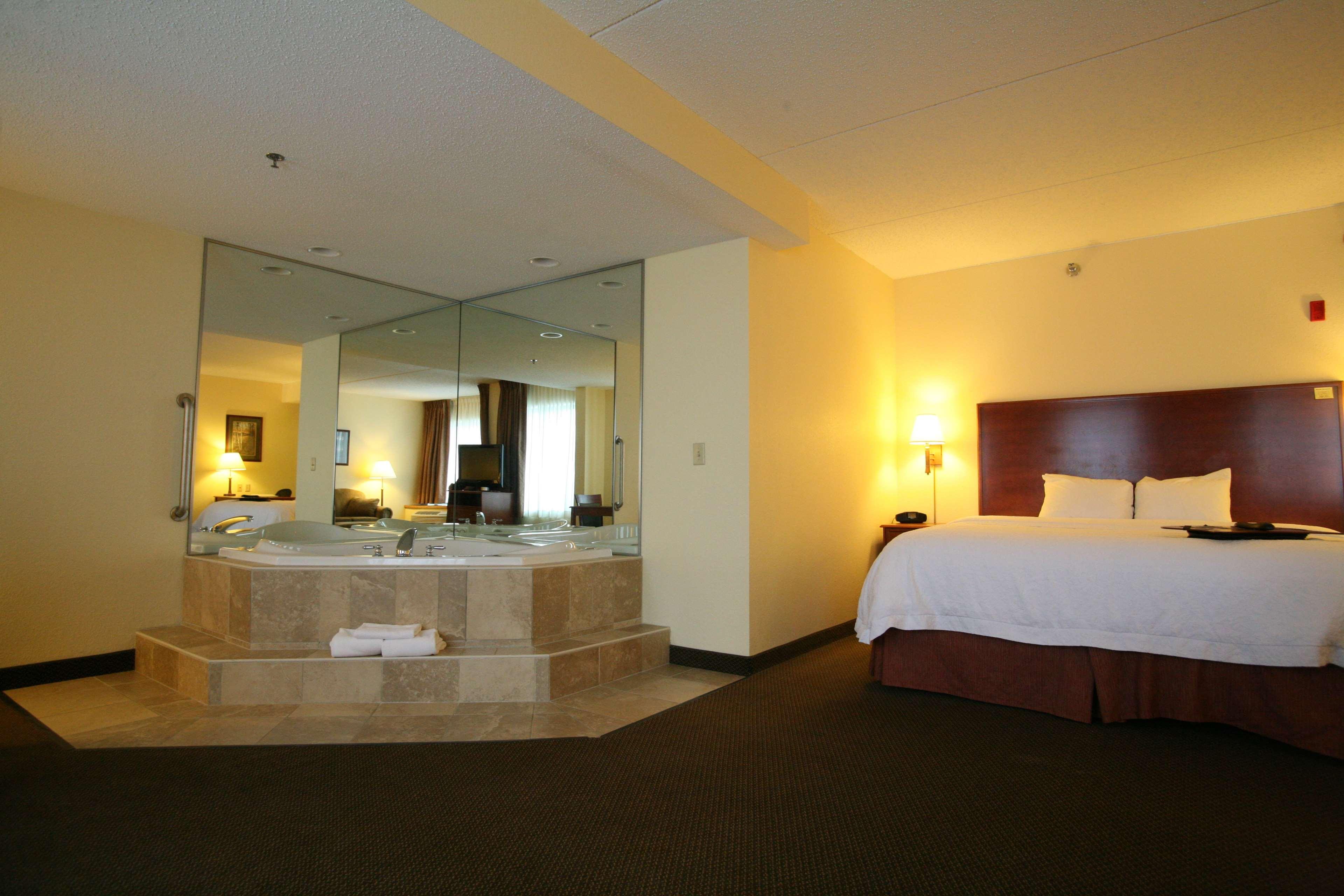 SouthShore Hotel on Lake Bemidji Trademark Collect
