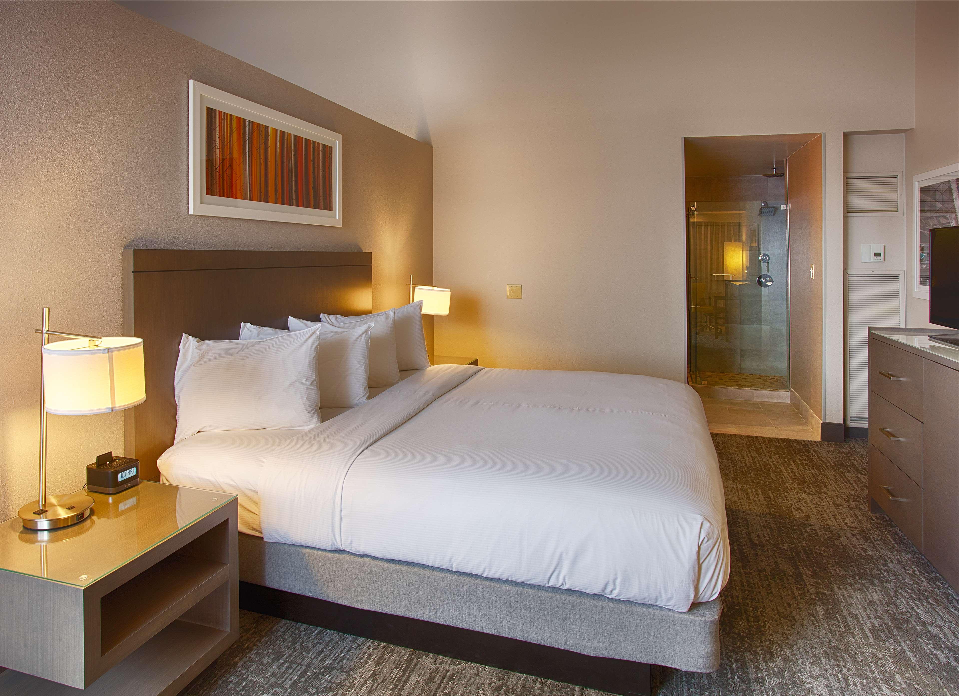 DoubleTree by Hilton Hotel Denver - Westminster