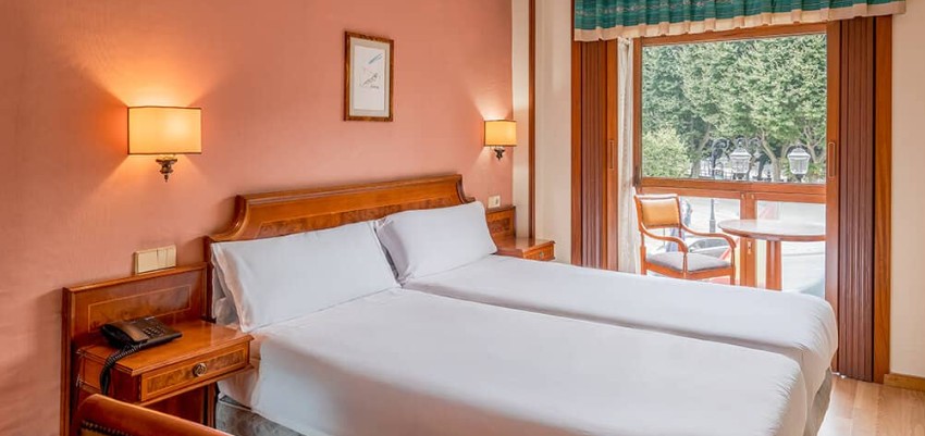 B&B HOTEL Gijon Centro Begoña