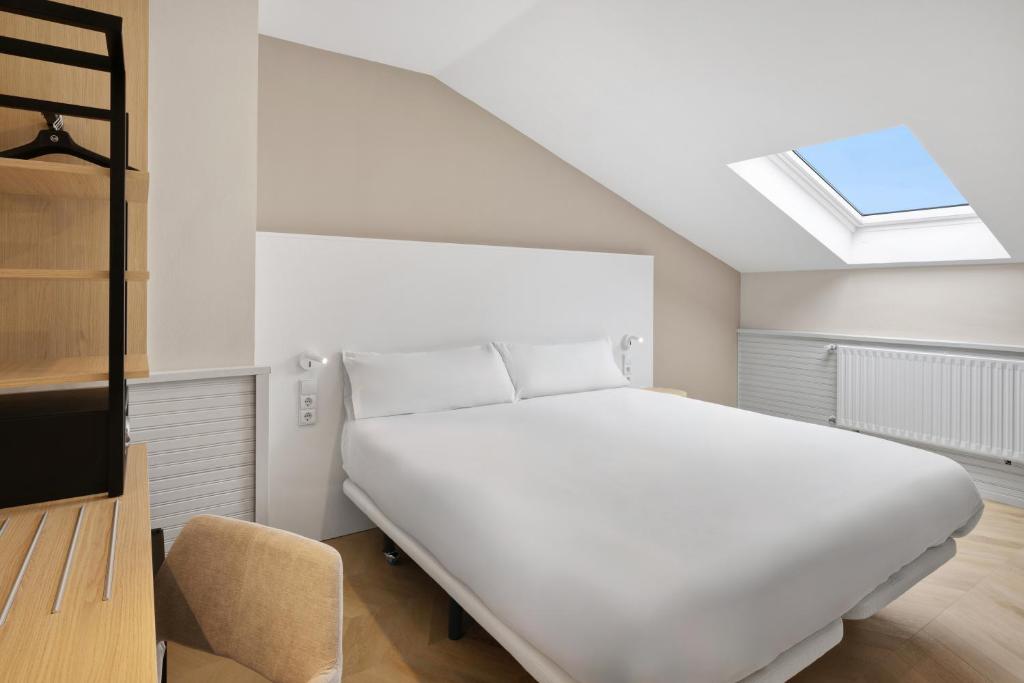 B&B HOTEL Gijon Centro Begoña