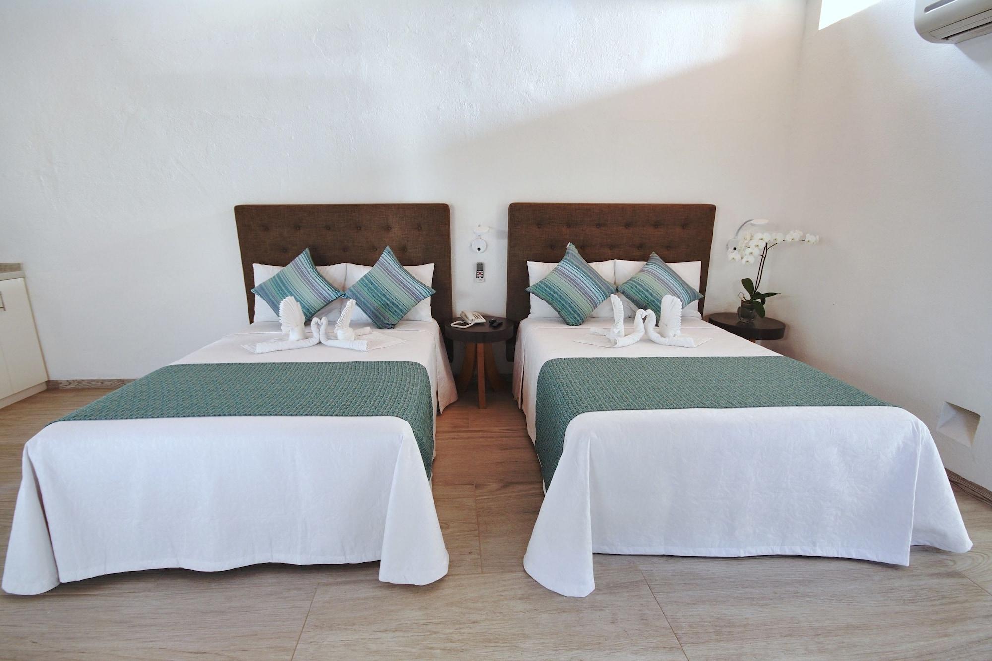 Los Milagros Hotel by null