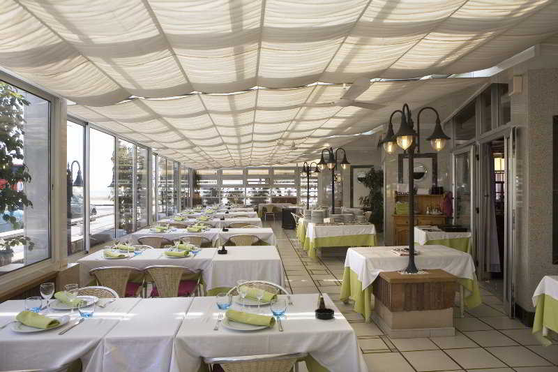 Rovira Hotel