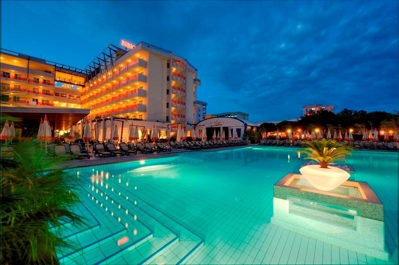 Bibione Palace Suite Hotel - nuotrauka