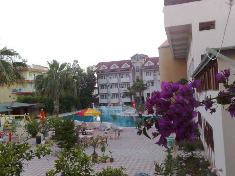 Side Yesiloz Hotel