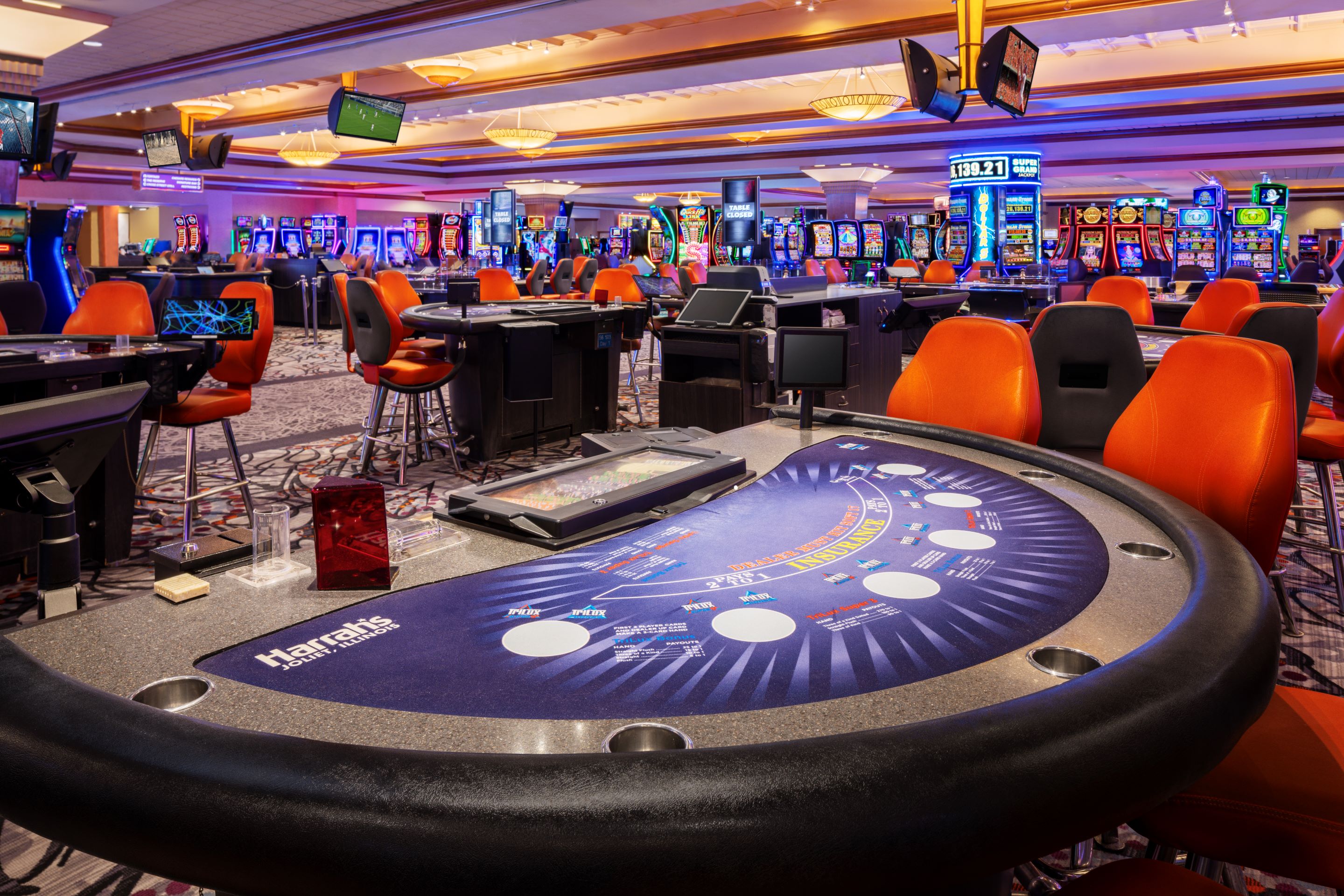 Harrah's Joliet- A Caesars Rewards Destination