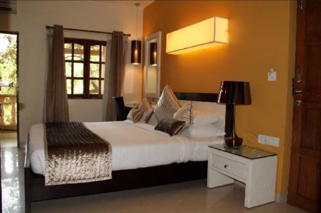 Coconut Grove Beach Resort by null