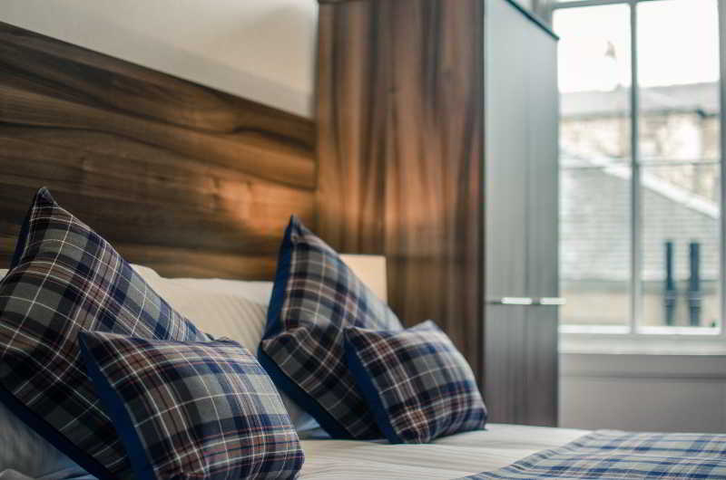 Royal West End Hotel by null