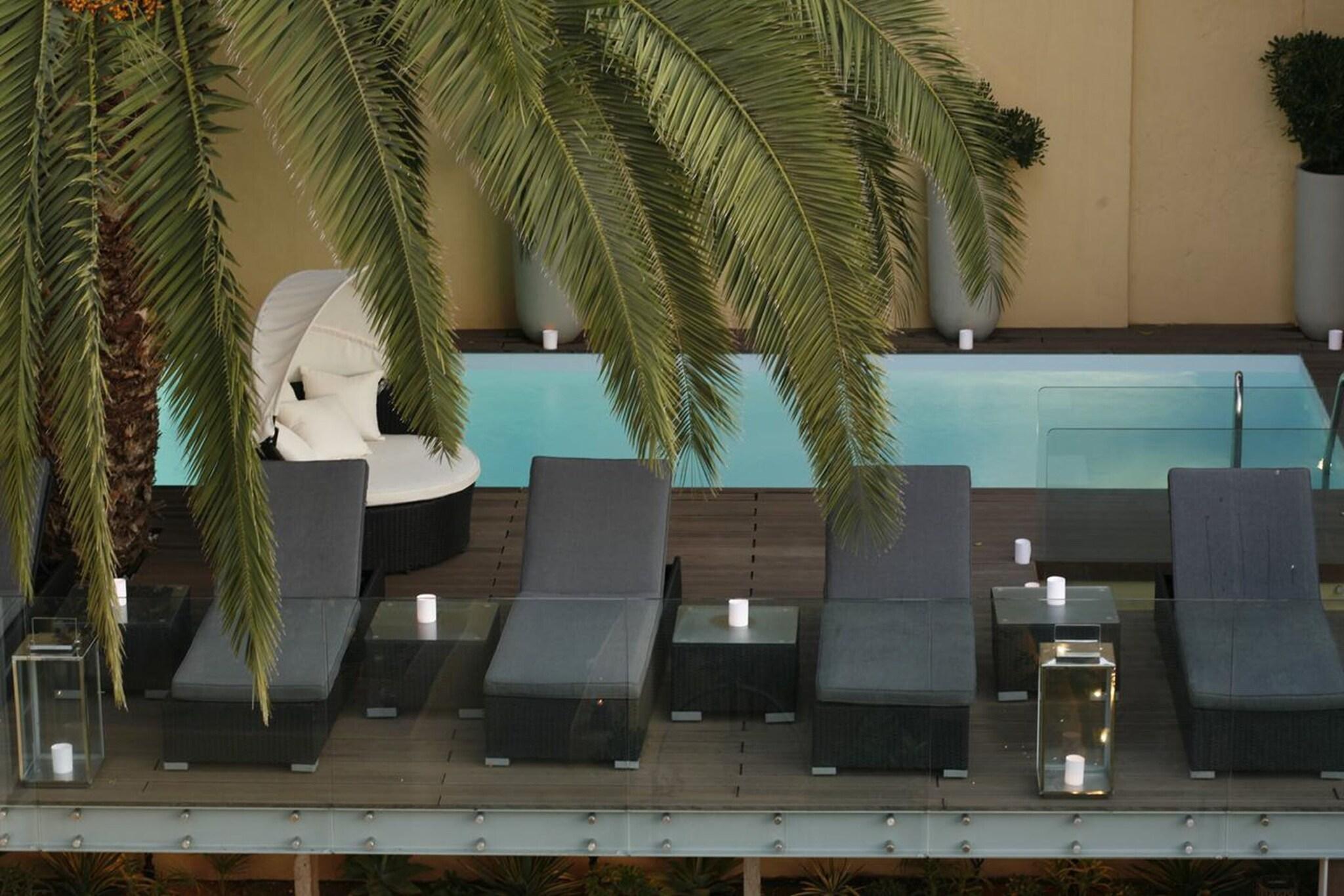 Palacio Ramalhete by null