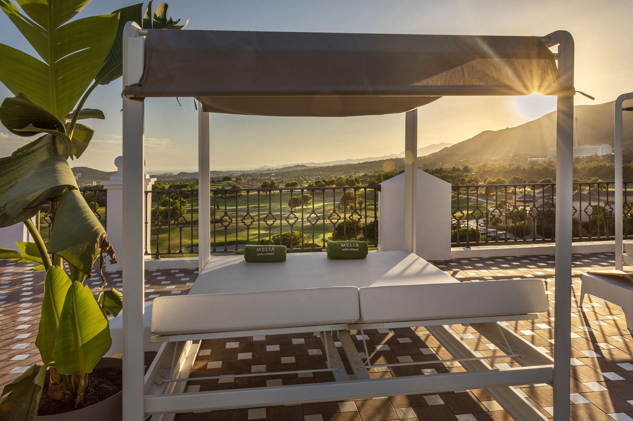 Meliá Villaitana by null