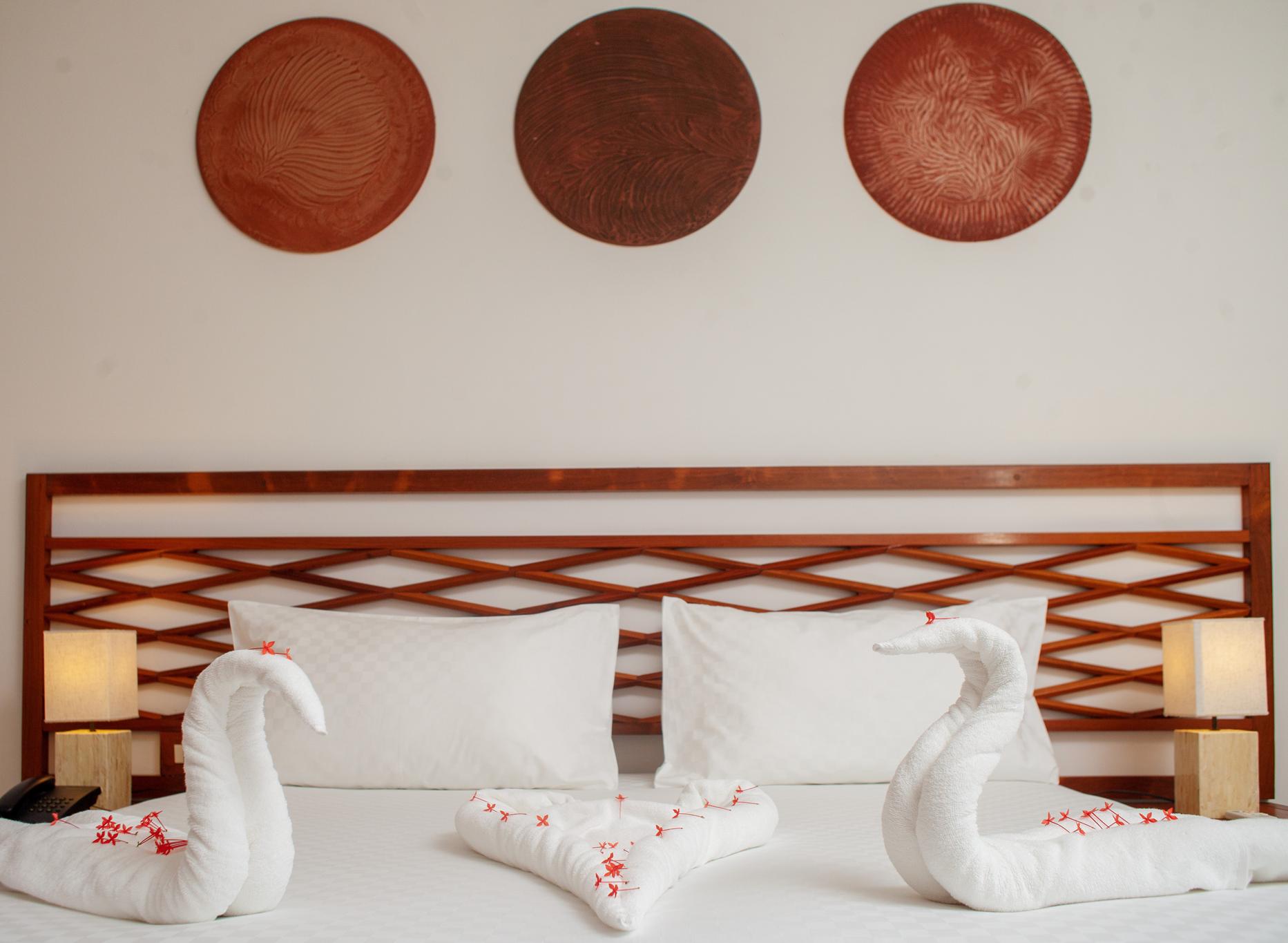 Royal Beach Hotel & Spa
