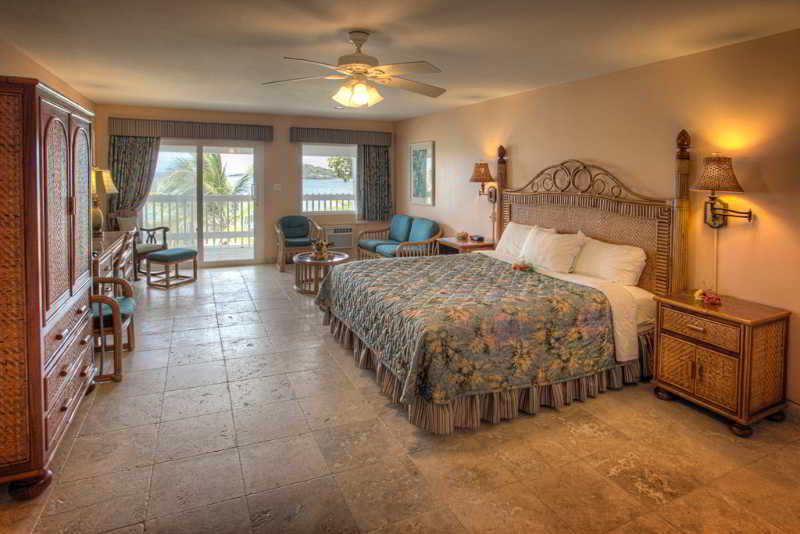 Tamarind Reef Resort, Spa & Marina