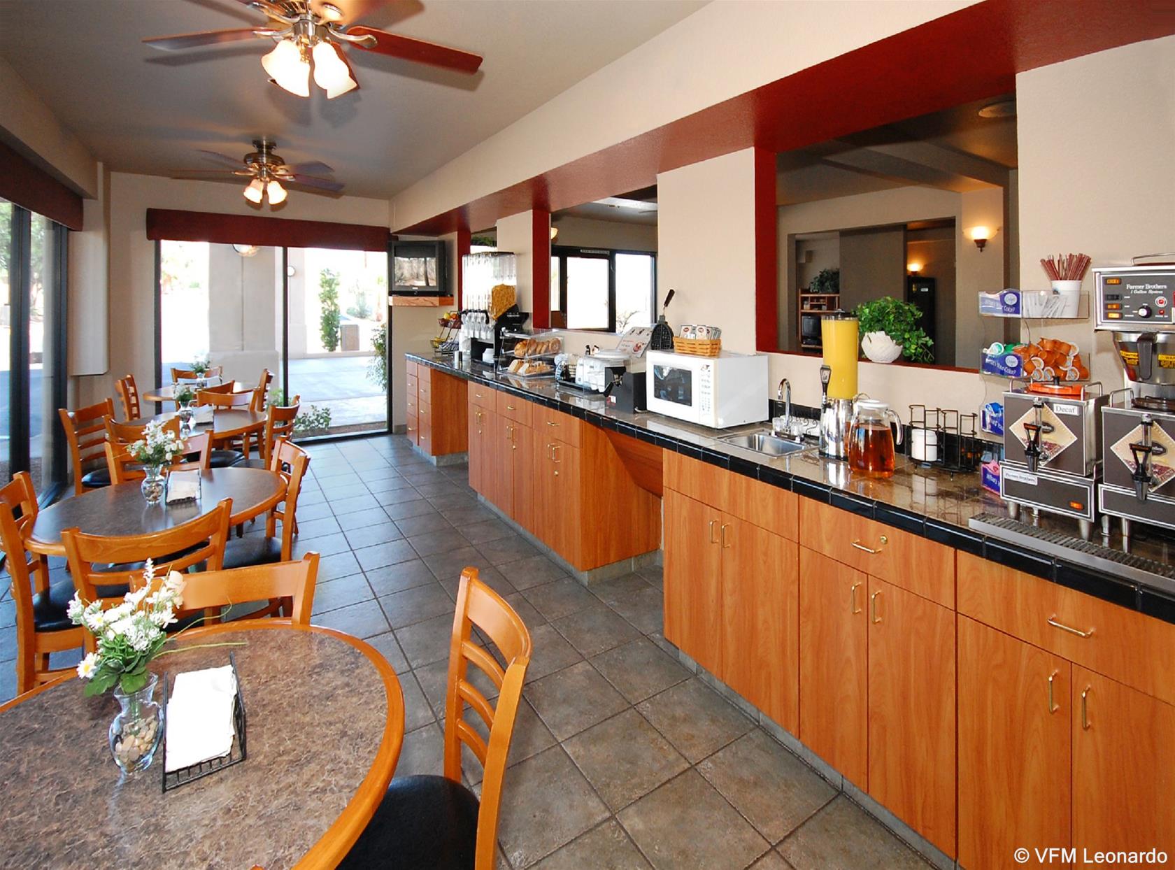 Catalina Inn