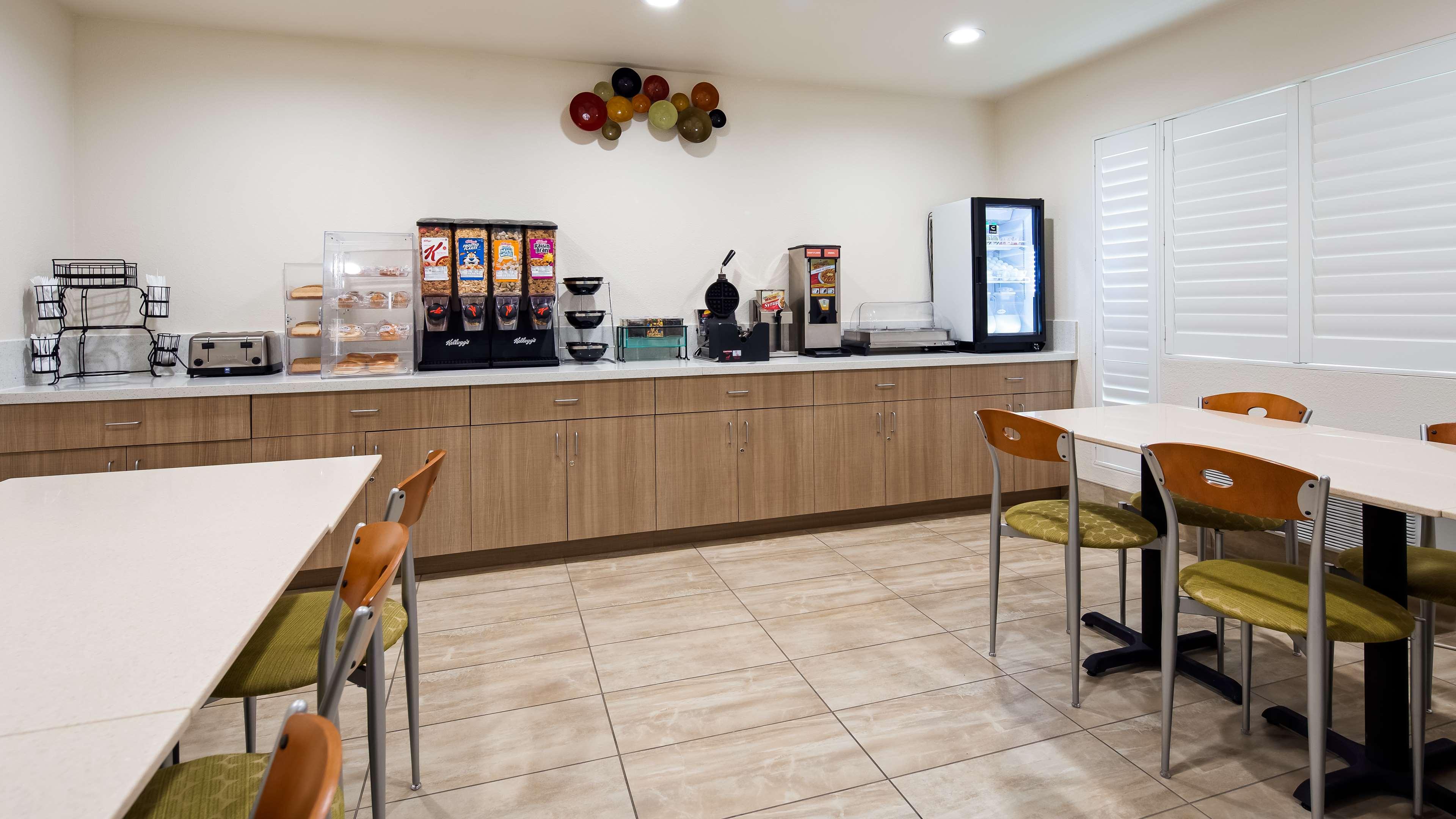 Best Western Executive Inn