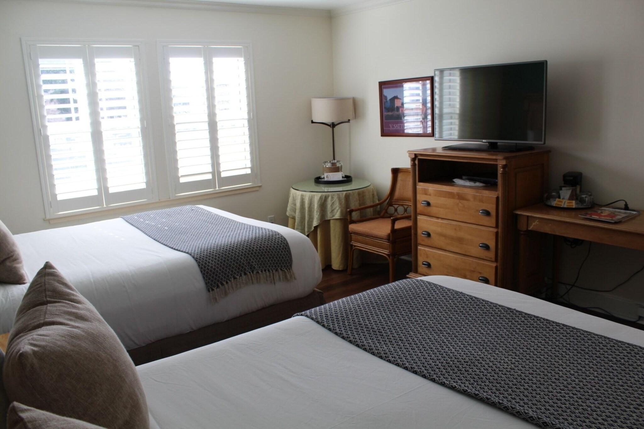 Elm House Inn by null