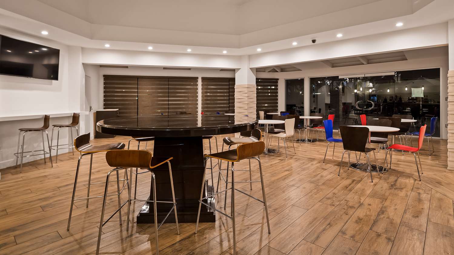 The Encinitan Hotel & Suites