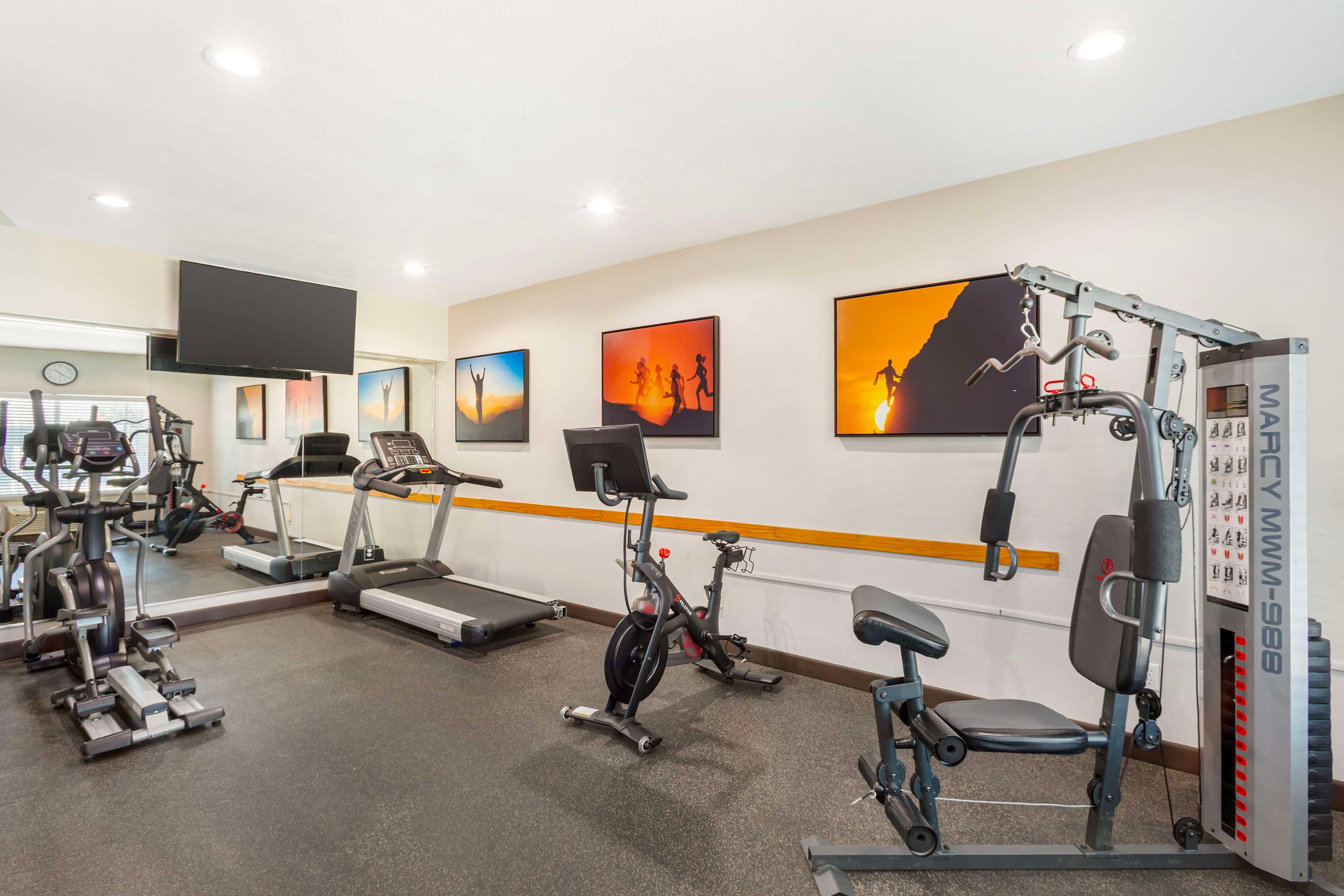 Best Western Plus Villa Del Lago Inn Patterson