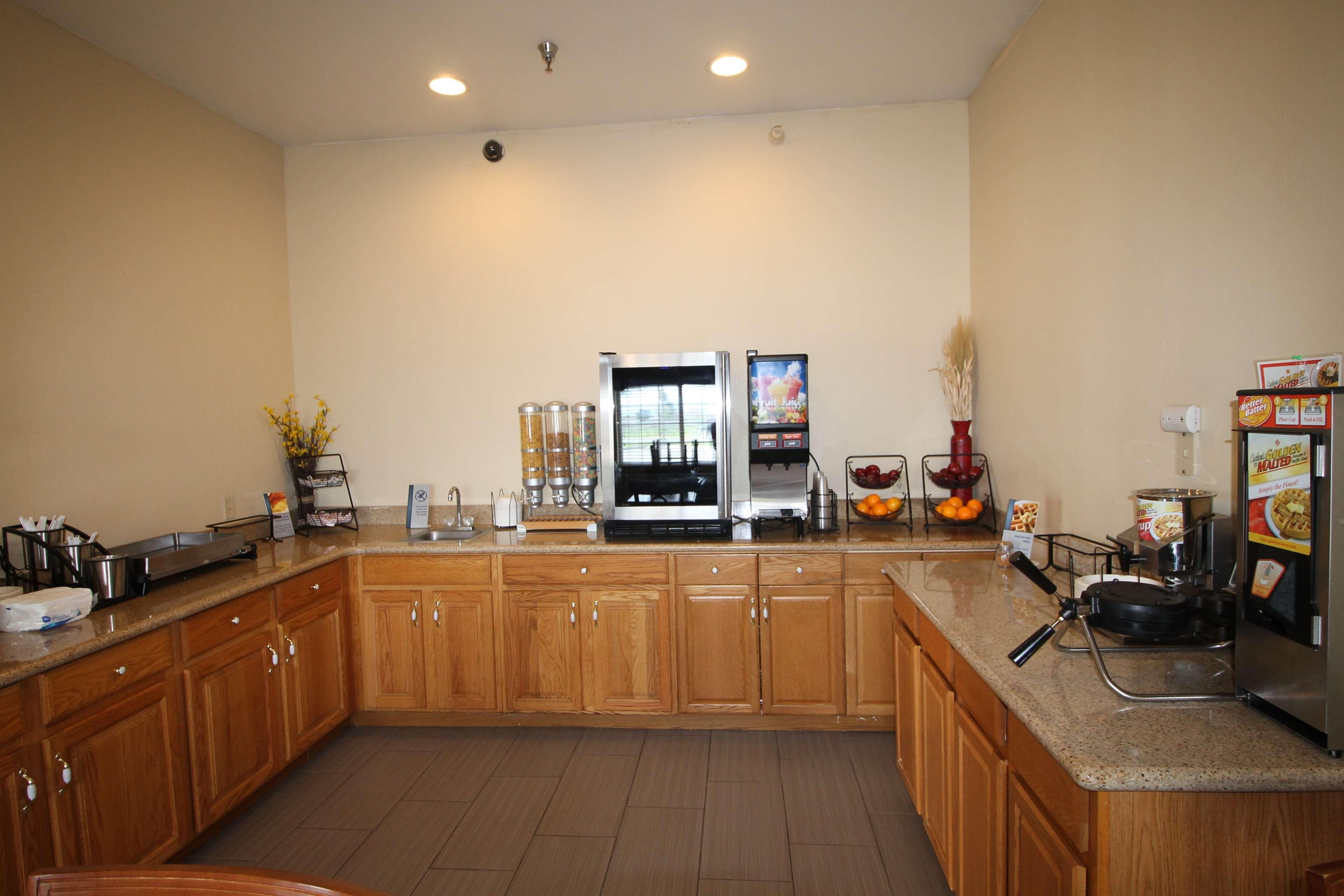Best Western Liberty Inn