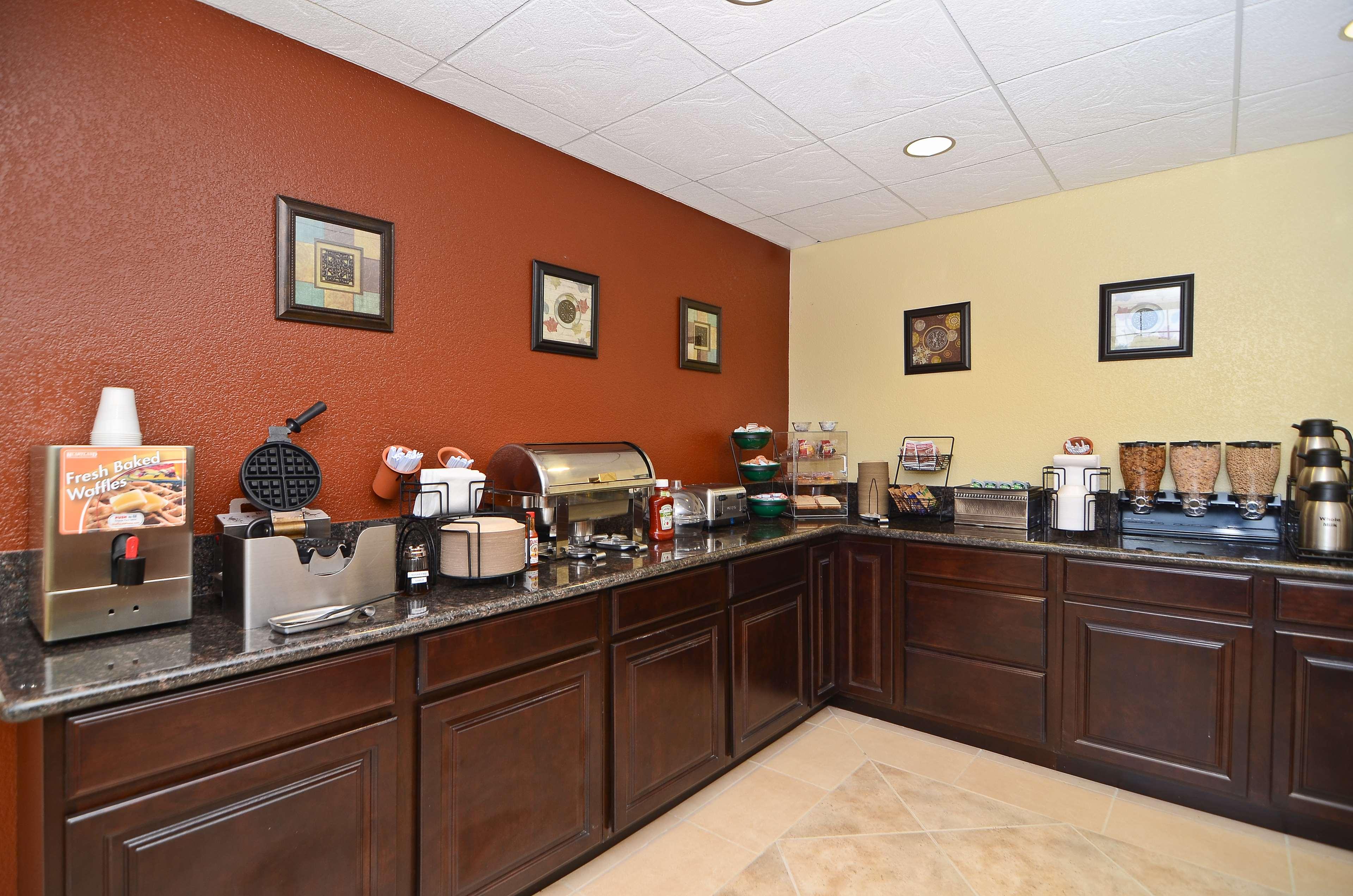 Best Western California City Inn & Suites