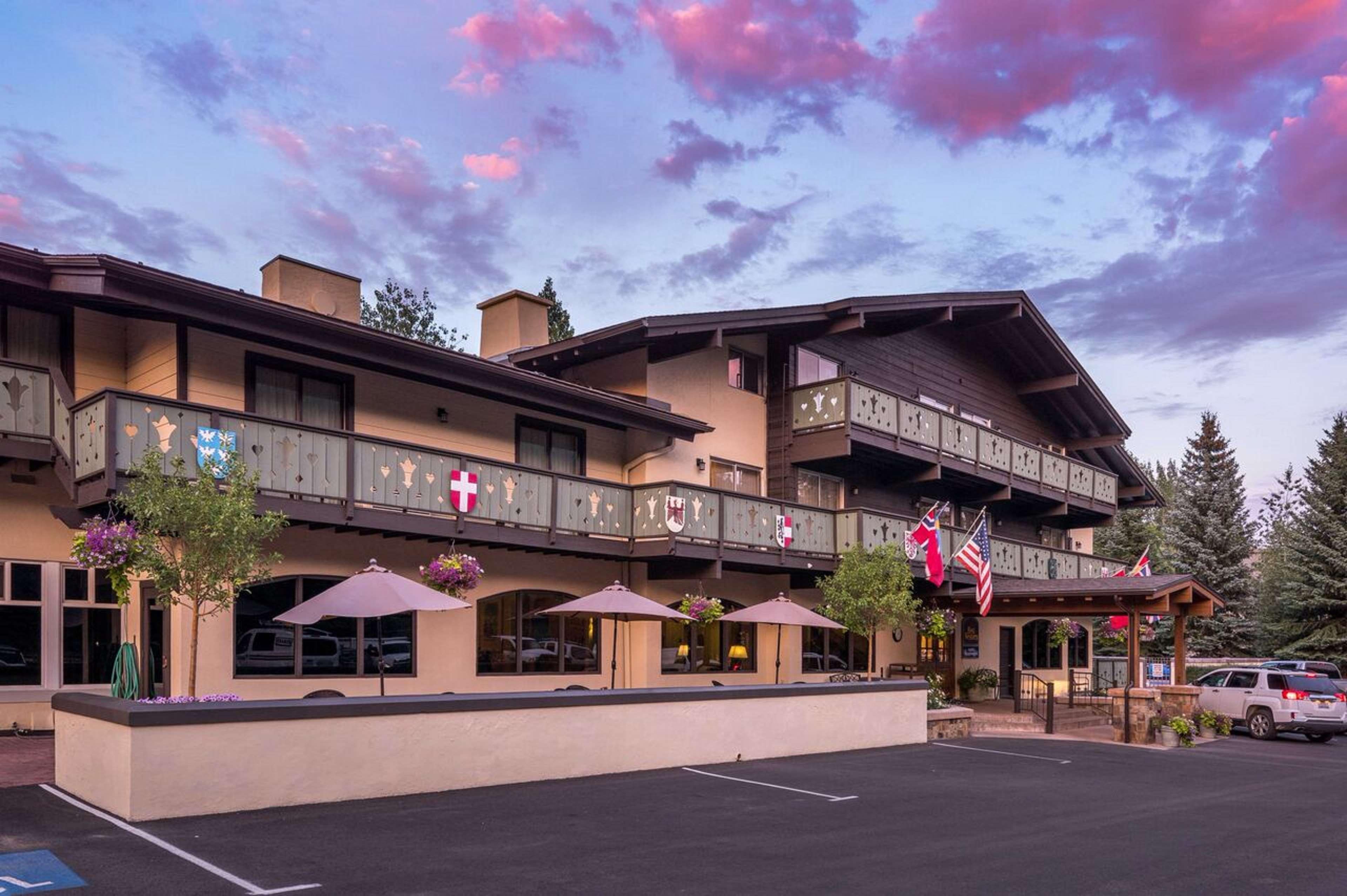 Best Western Tyrolean Lodge by null