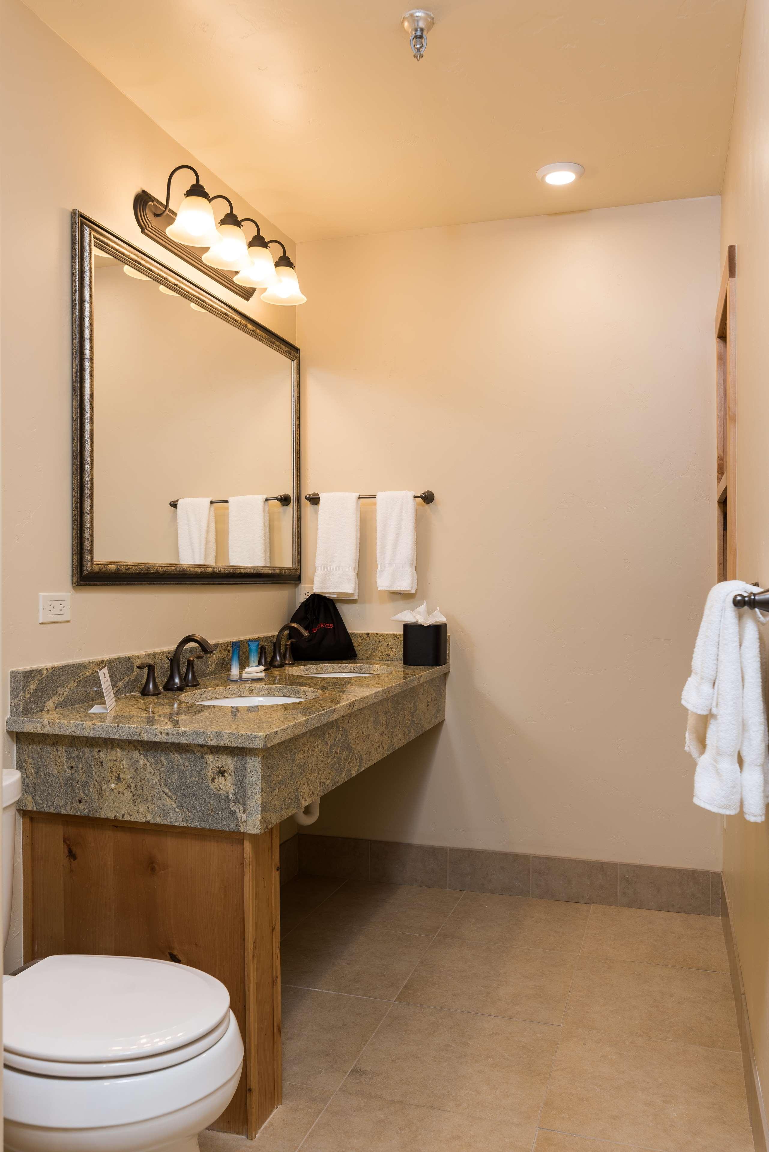 Best Western Tyrolean Lodge by null