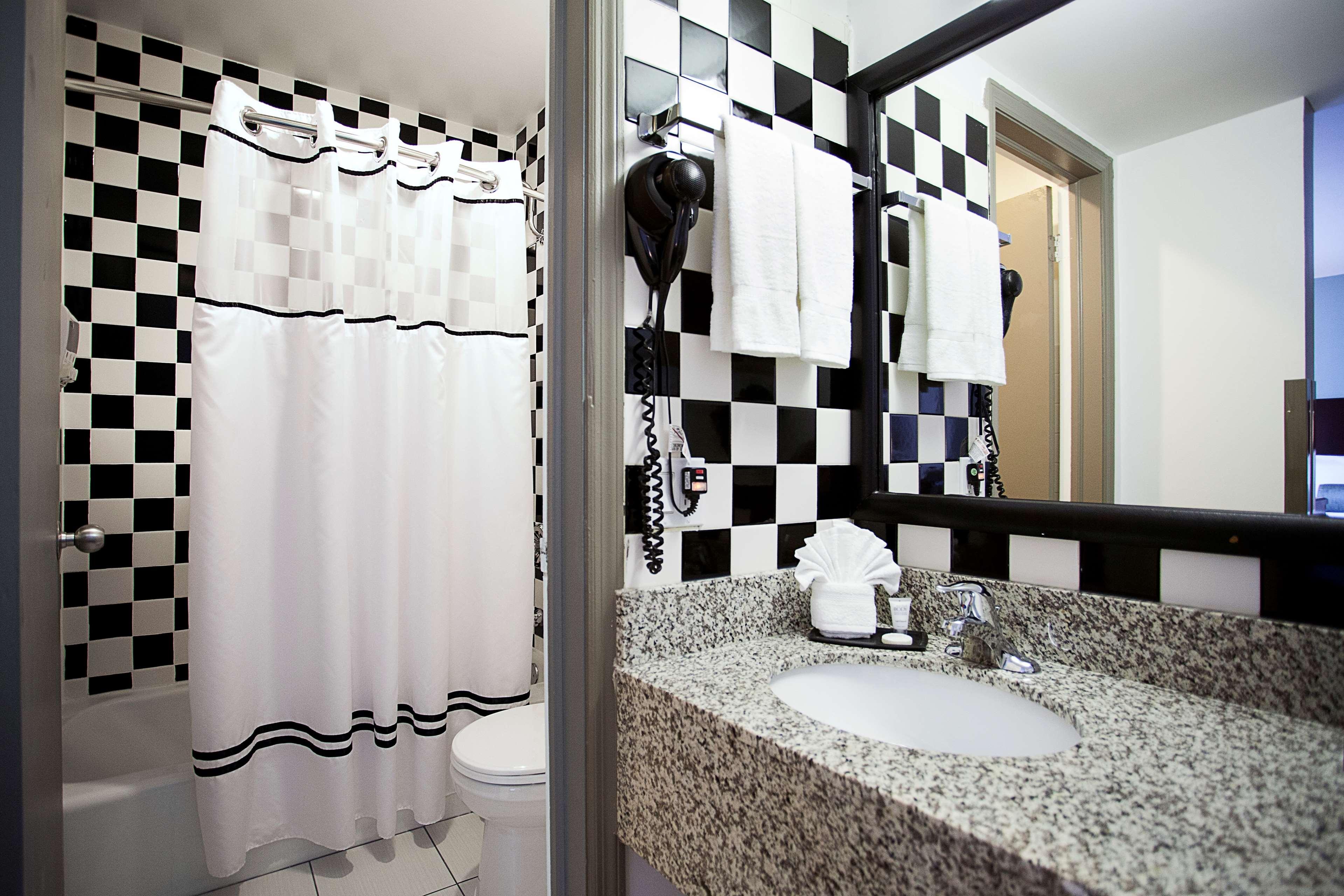 Best Western River North Hotel