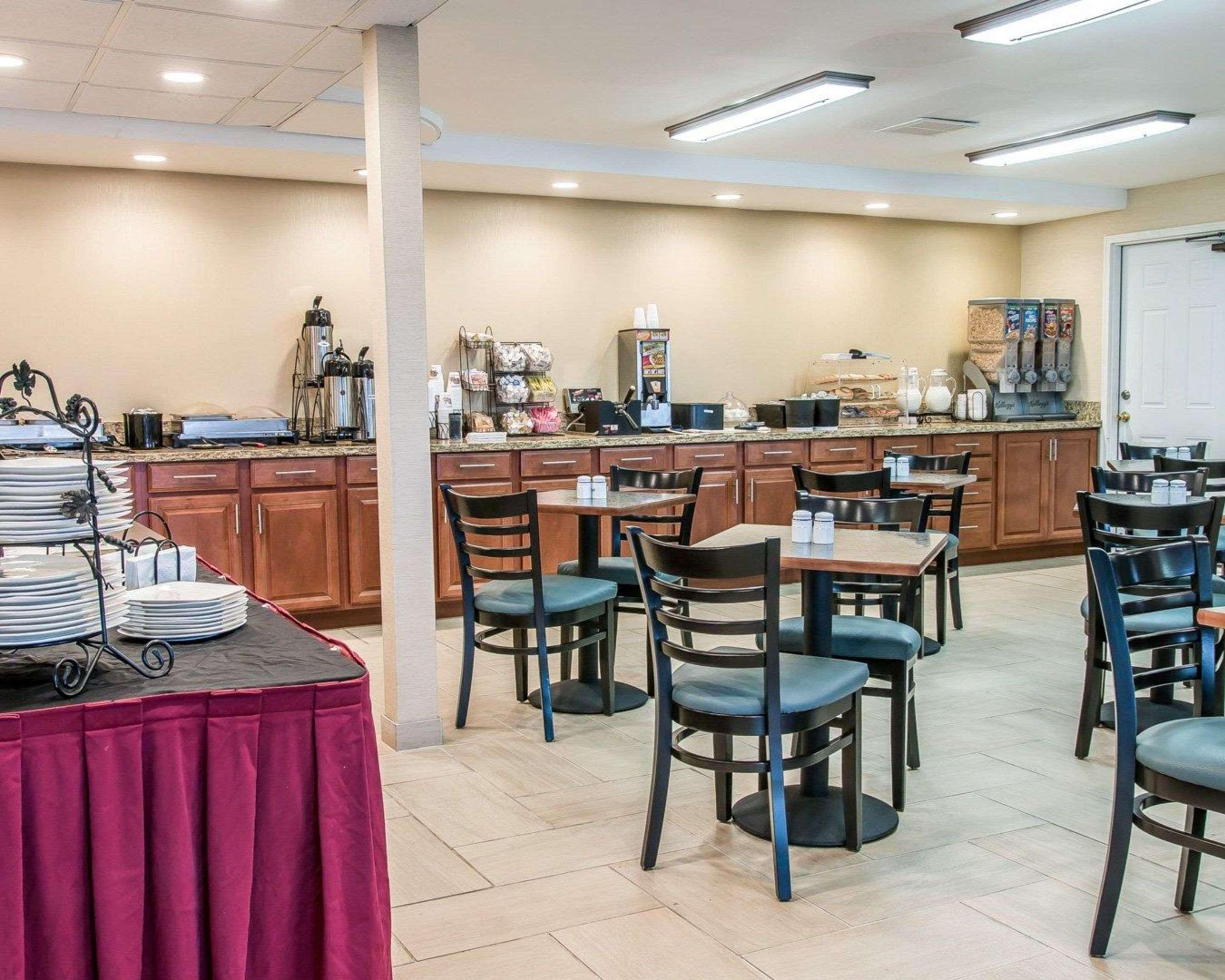 Clarion Inn I-94 / Expo Center