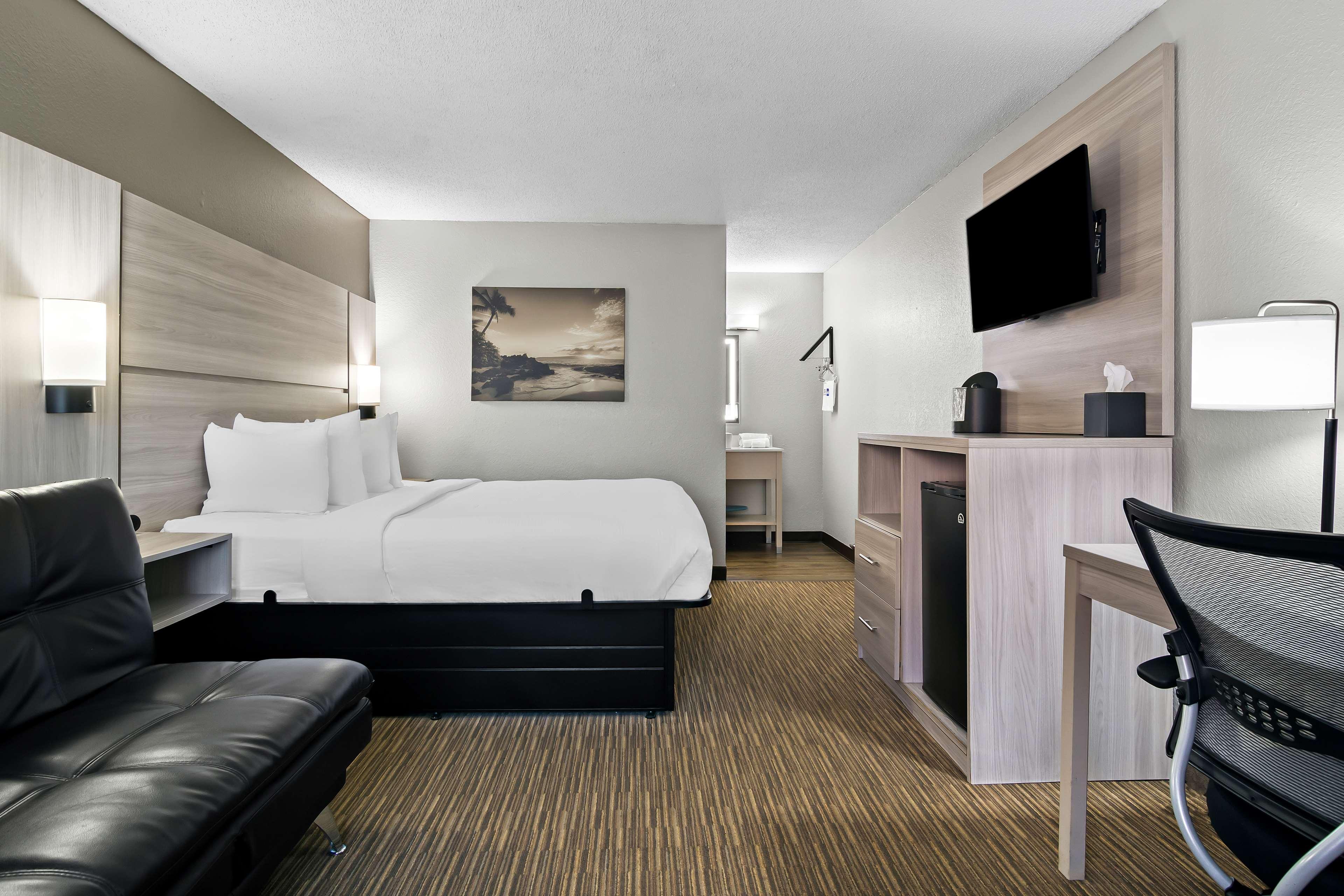 Best Western The Oasis at Joplin