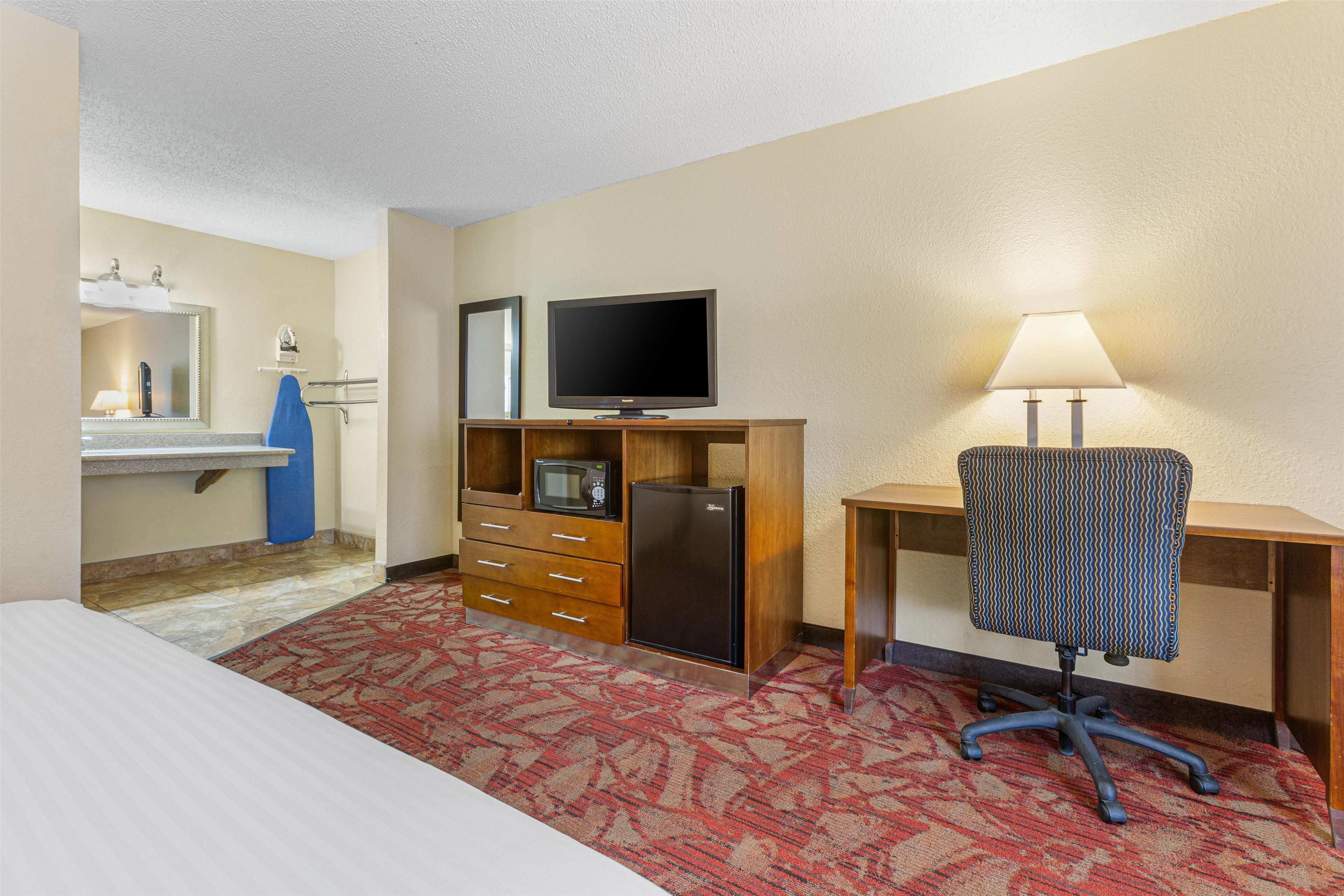 Best Western Pine Springs Inn