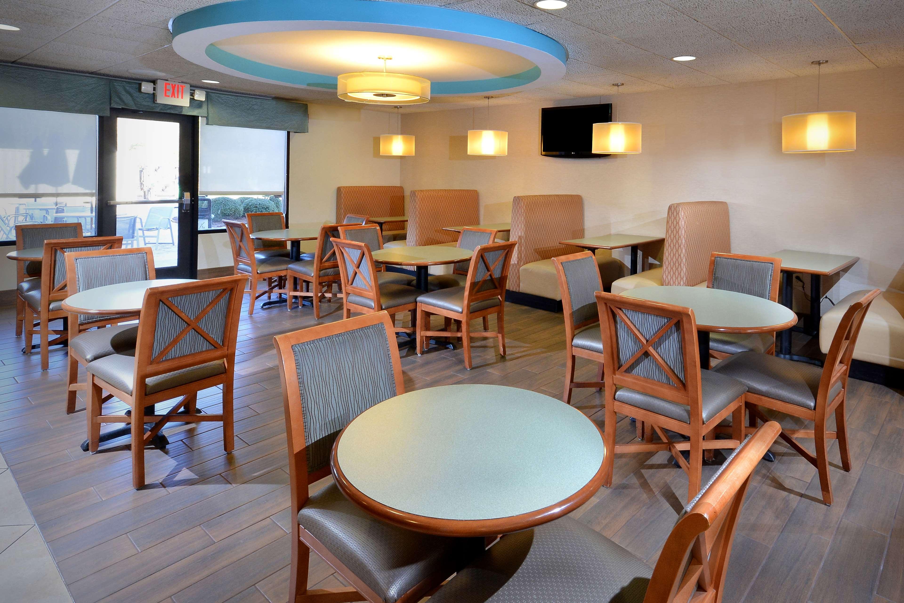 Best Western Plus Wilmington/Wrightsville Beach
