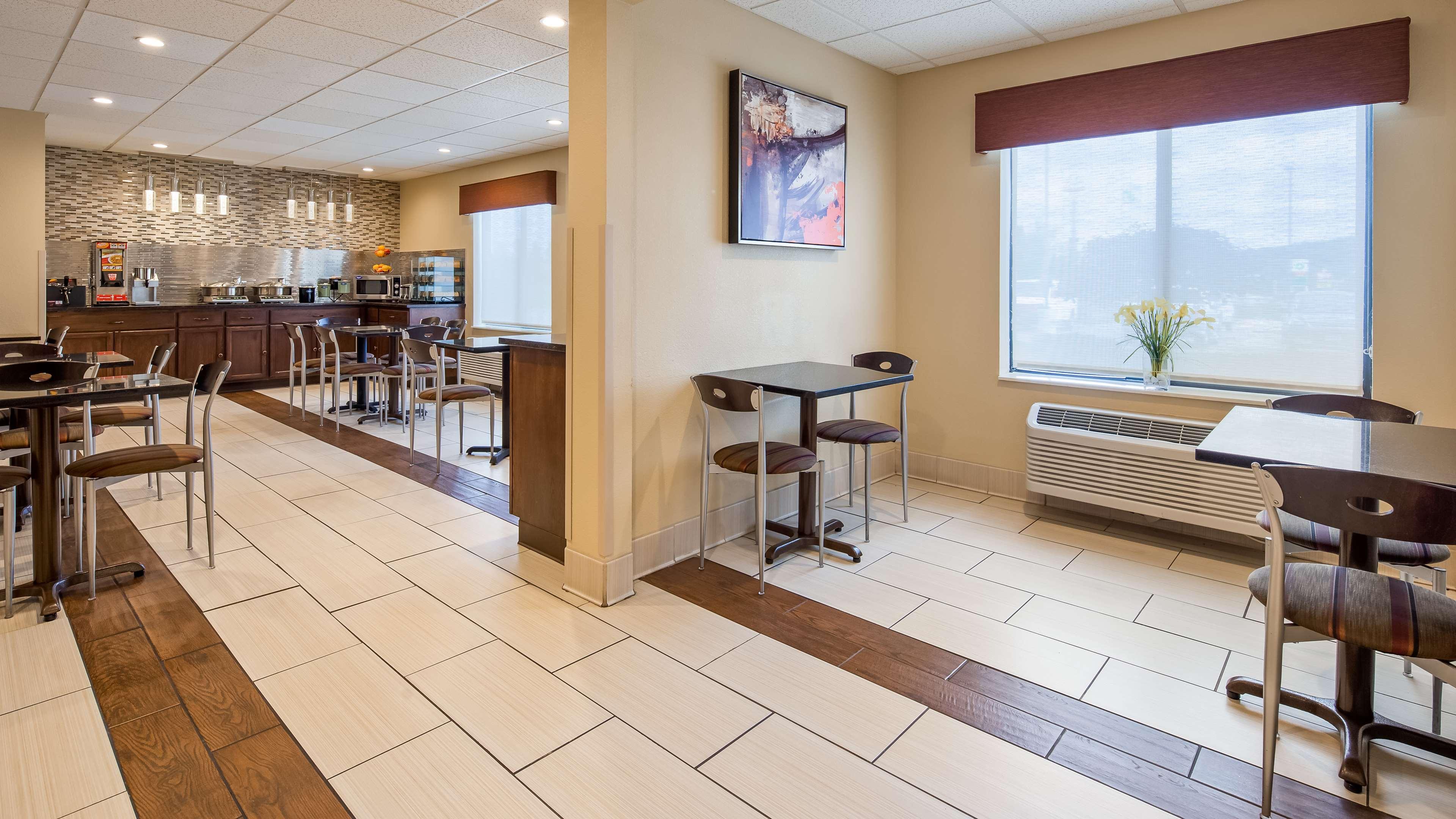 Best Western B. R. Guest