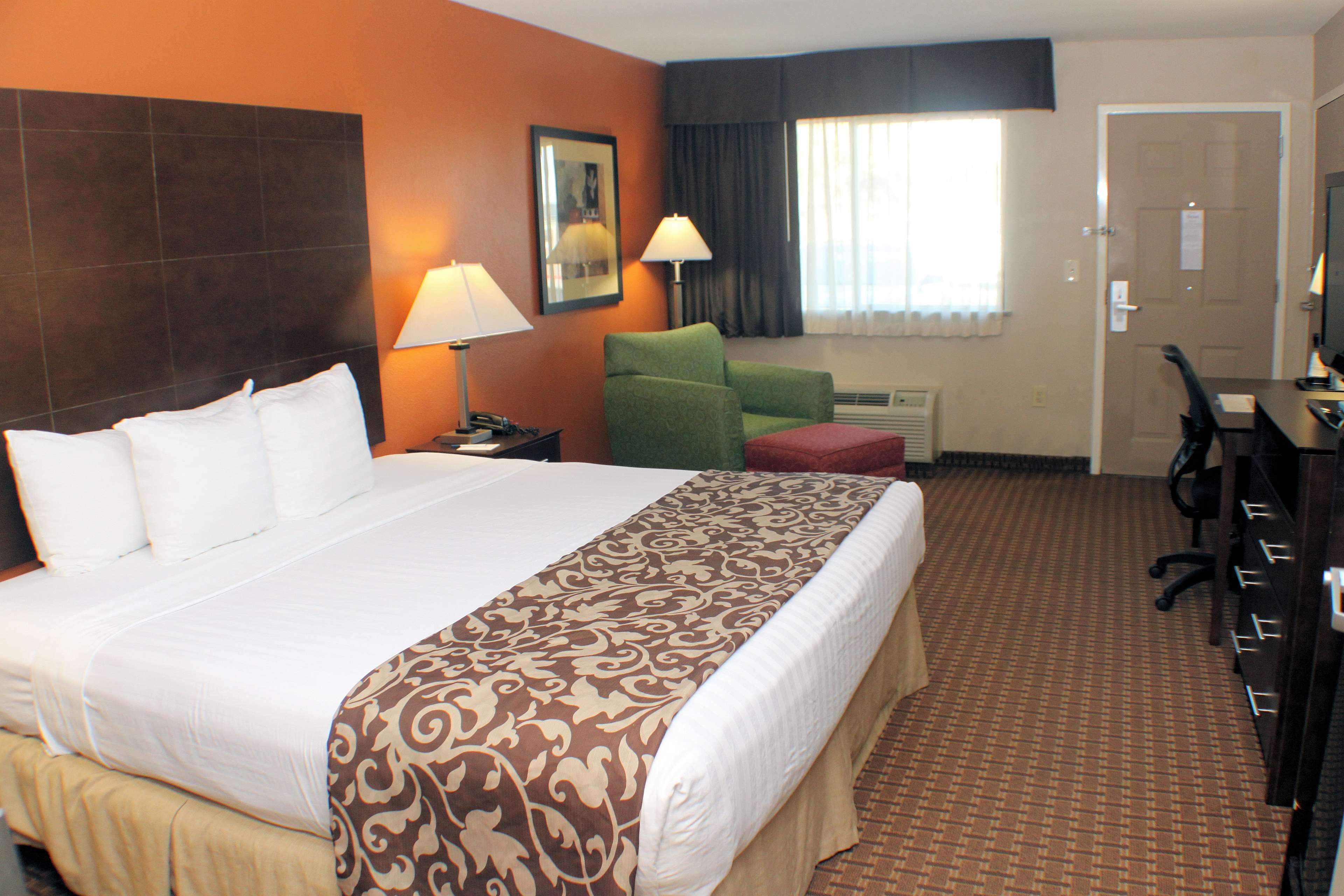 Best Western Inn & Suites