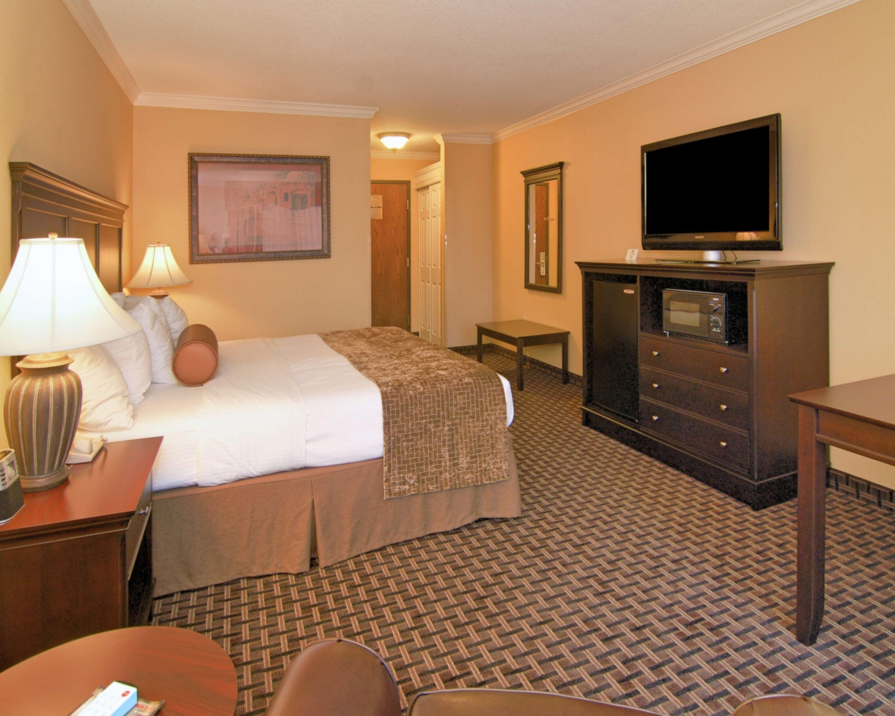 Best Western Plus Southpark Inn & Suites