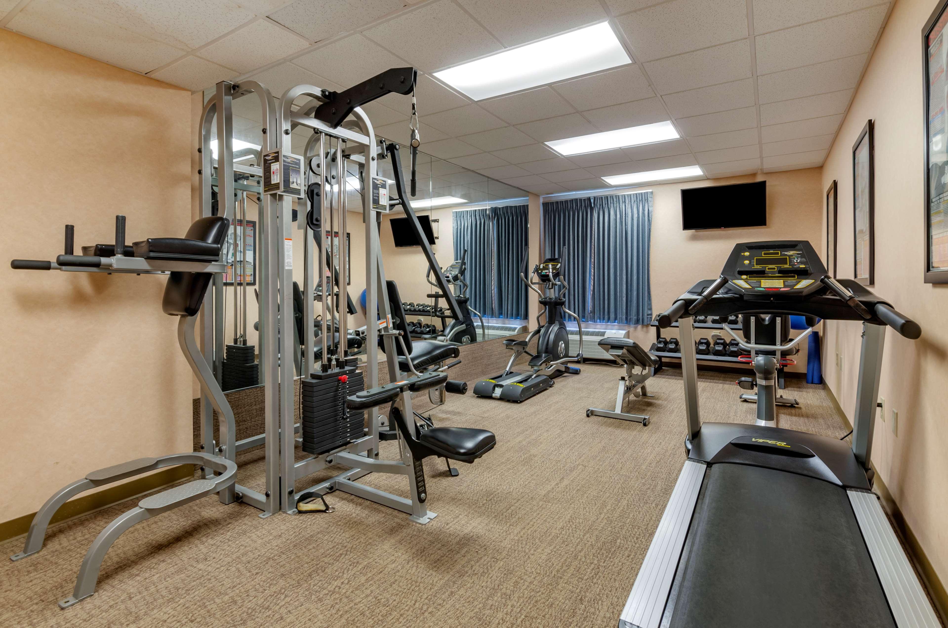 Best Western Plus Inn at Hunt Ridge