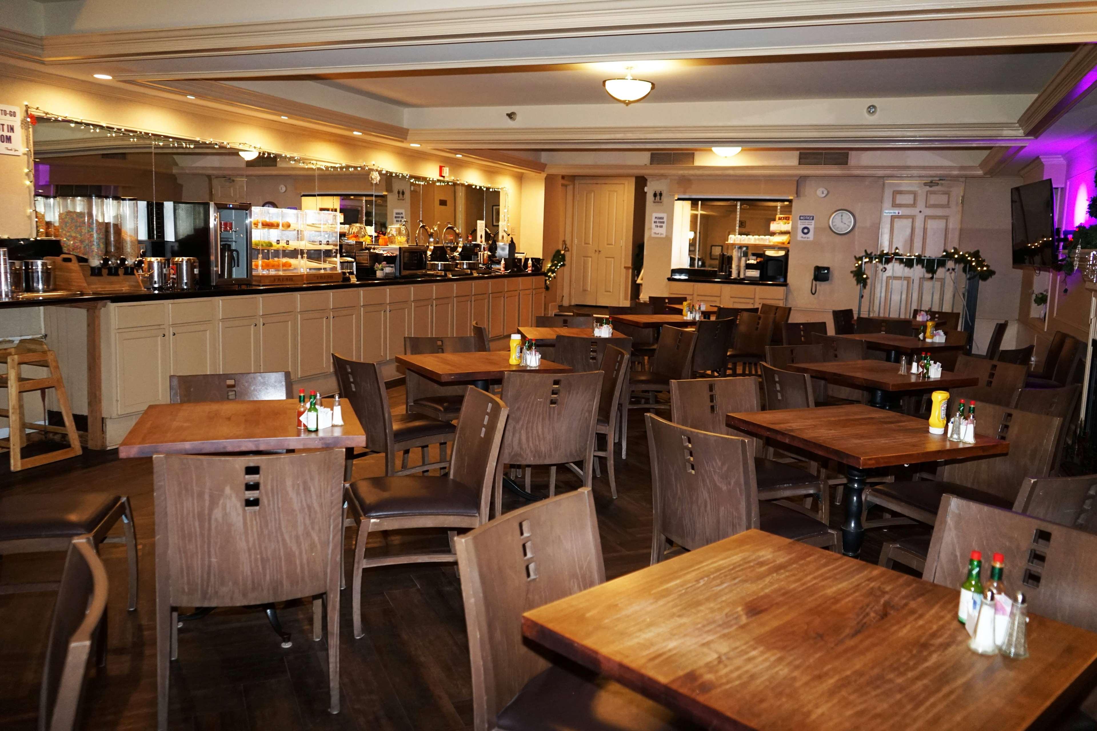 Wingate by Wyndham Bellingham Heritage Inn