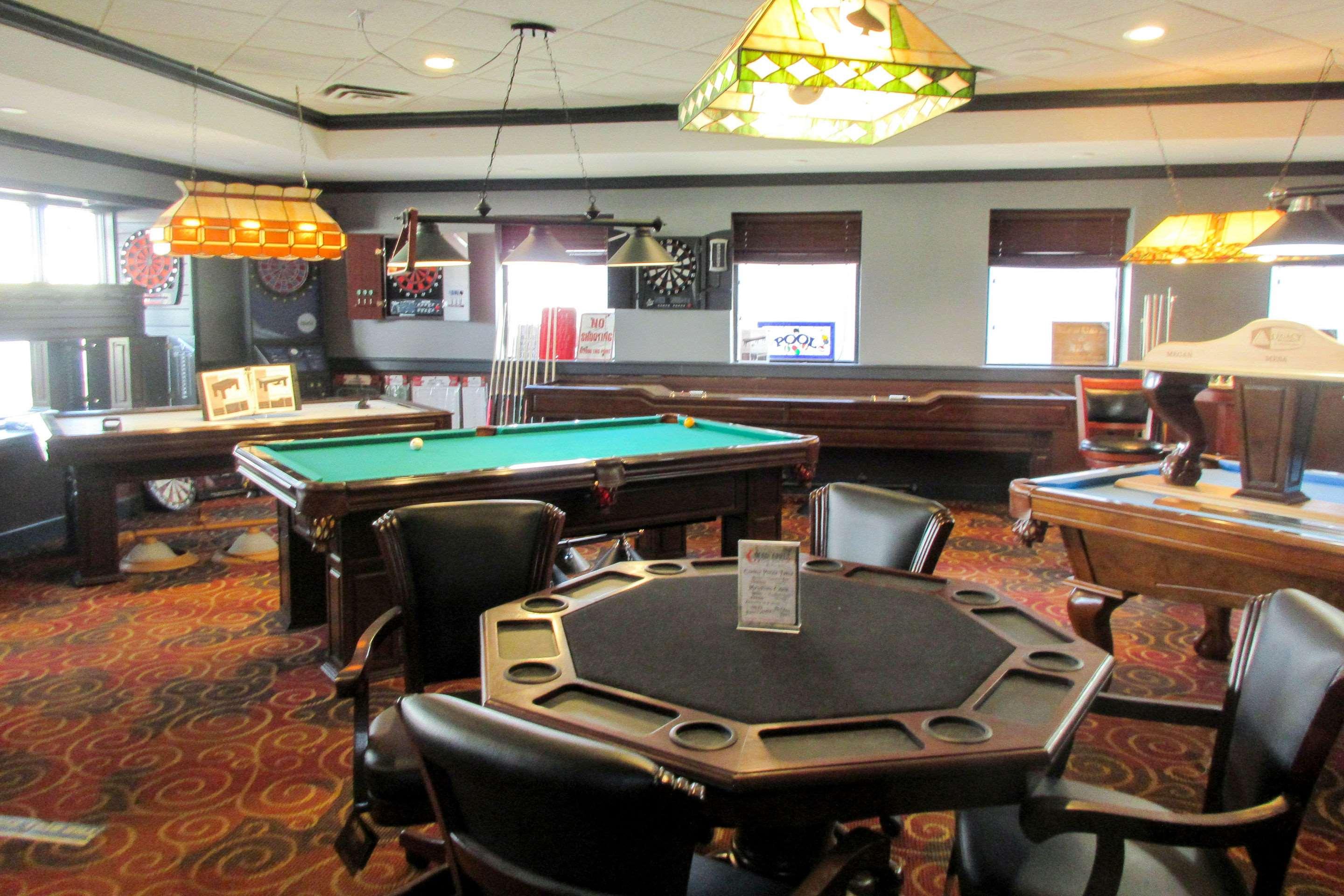 AmericInn by Wyndham Appleton Downtown