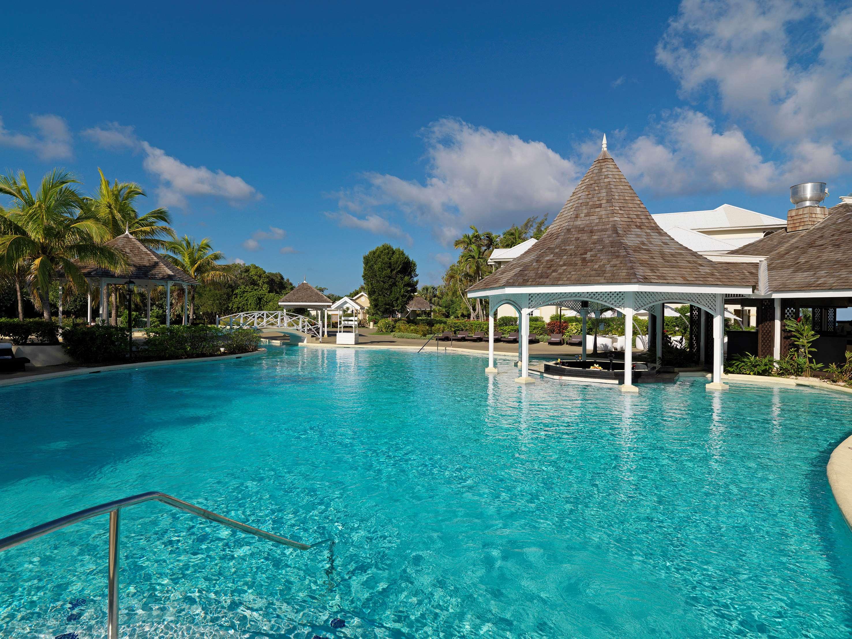 Meliá Braco Village by null